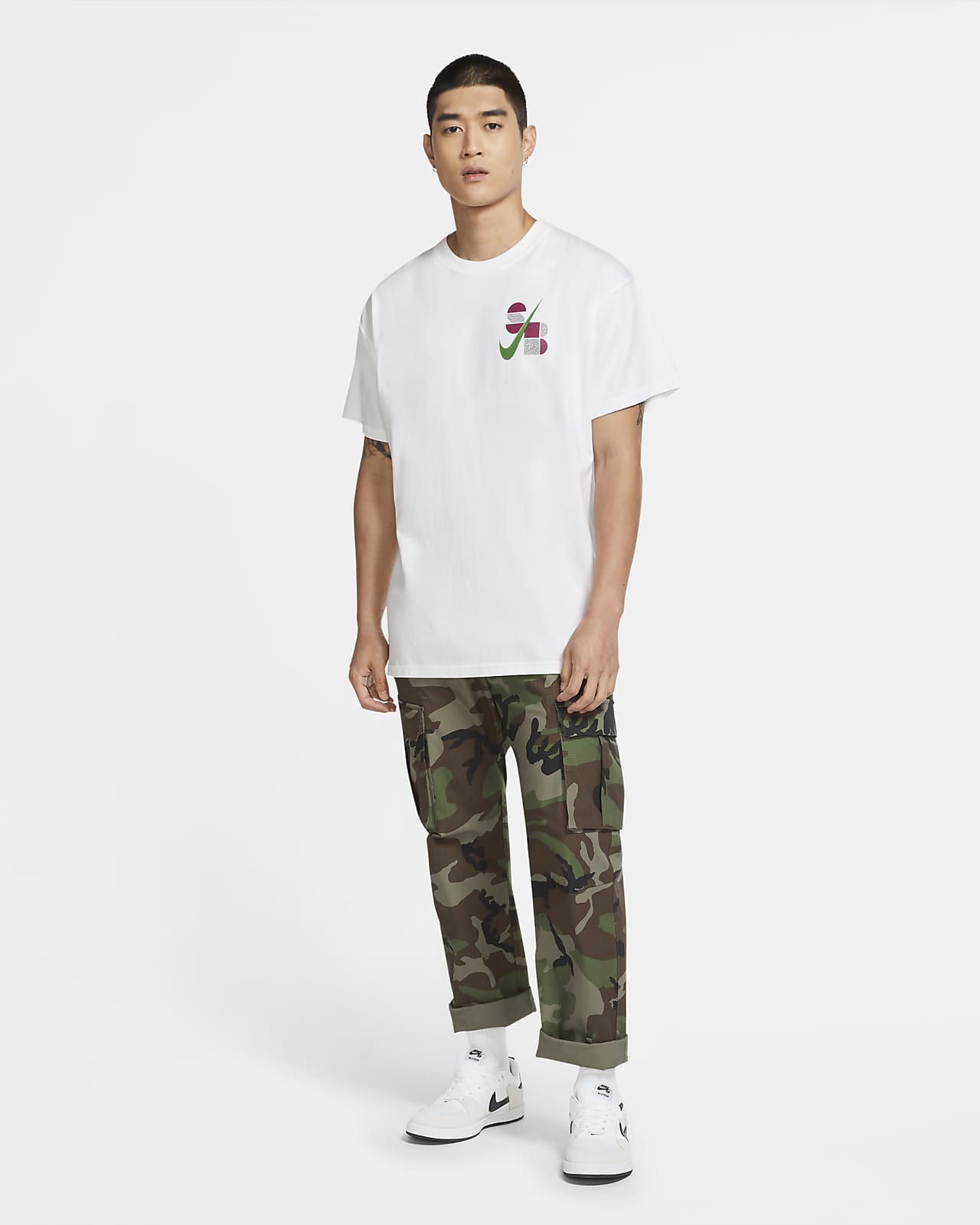nike cargo t shirt