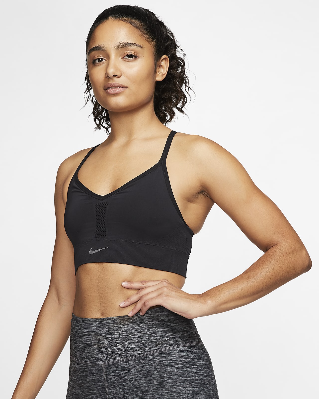 Nike Indy gepolsterter, nahtloser Sport-BH mit leichtem Halt für Damen