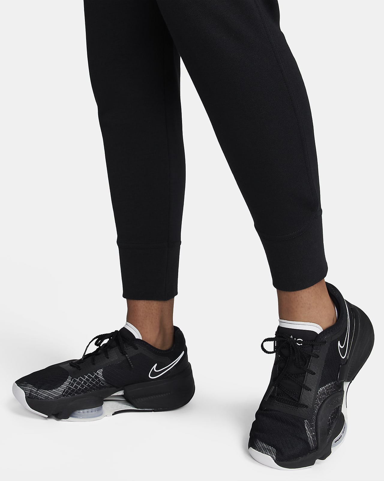 Nike Dri-FIT Fit-træningsbukser til kvinder.