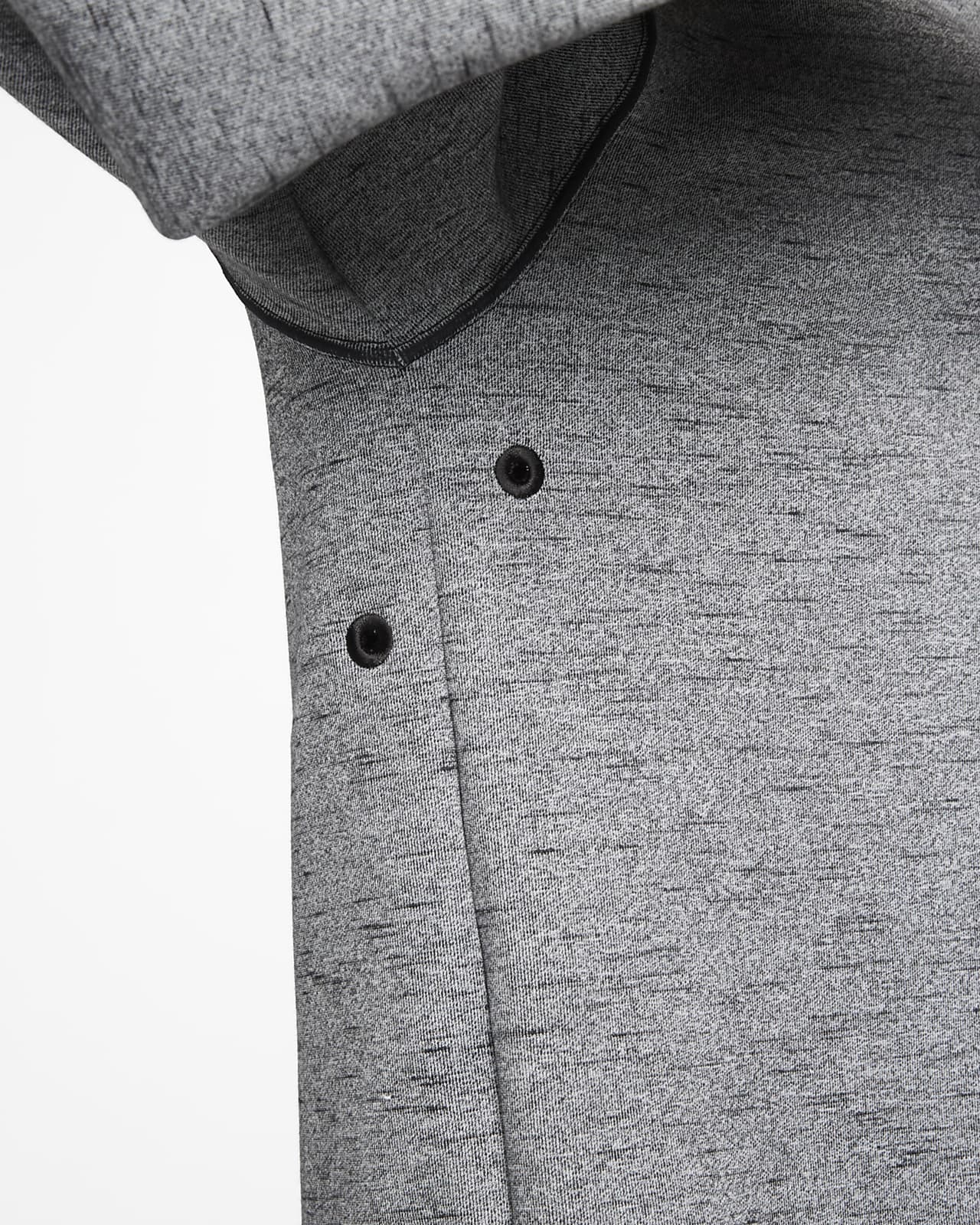 Nike Yoga Men's MockNeck Top. Nike CA