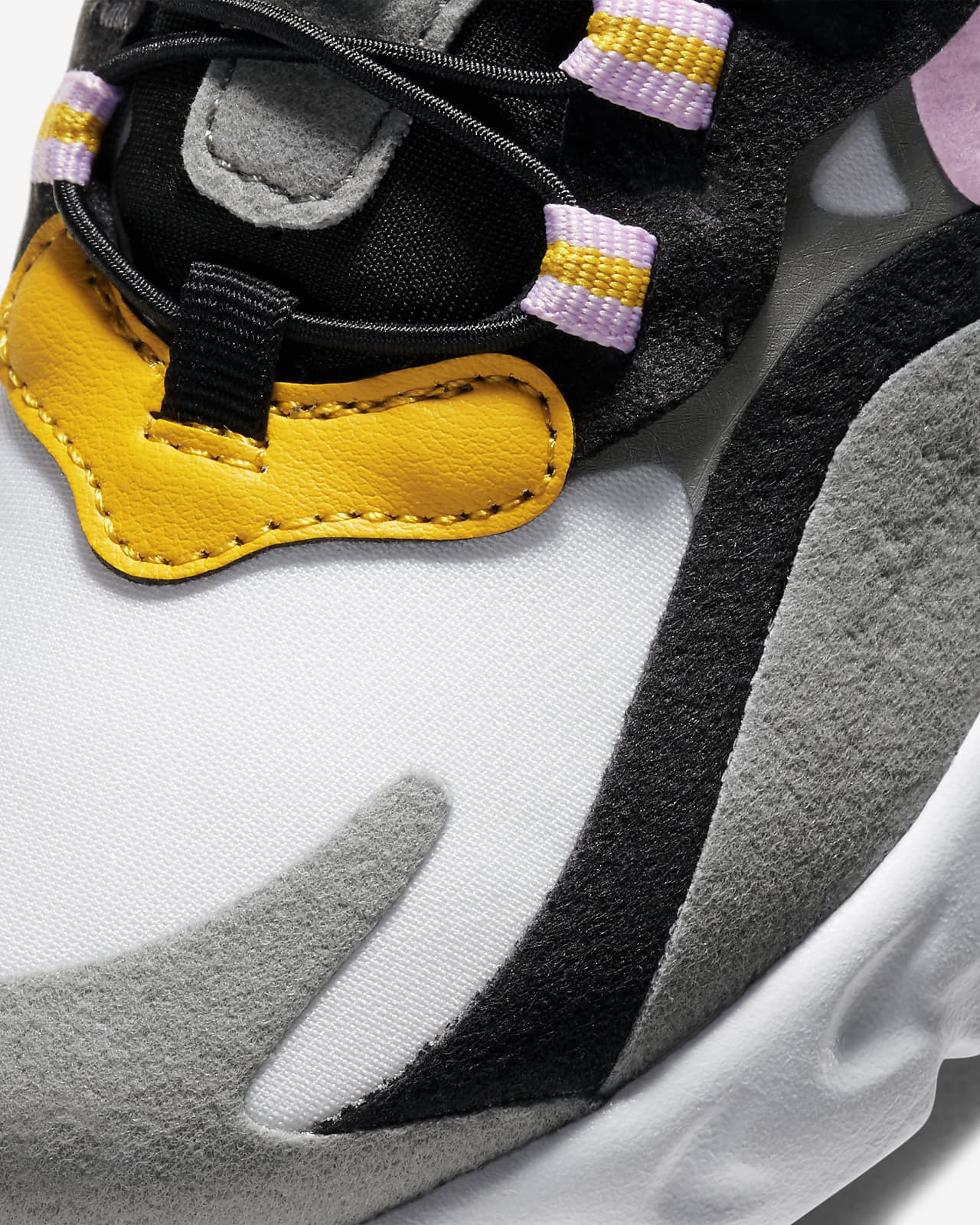 Nike Air Max 270 RT sko til små barn. Nike NO Nike Air Max 270 RT sko til små barn. Nike NO