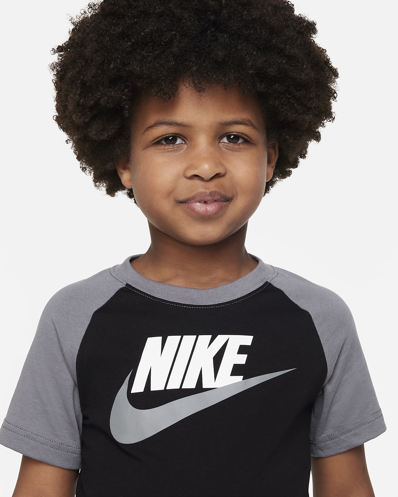 Nike Sportswear Futura Raglan Tee Little Kids\' T-Shirt.