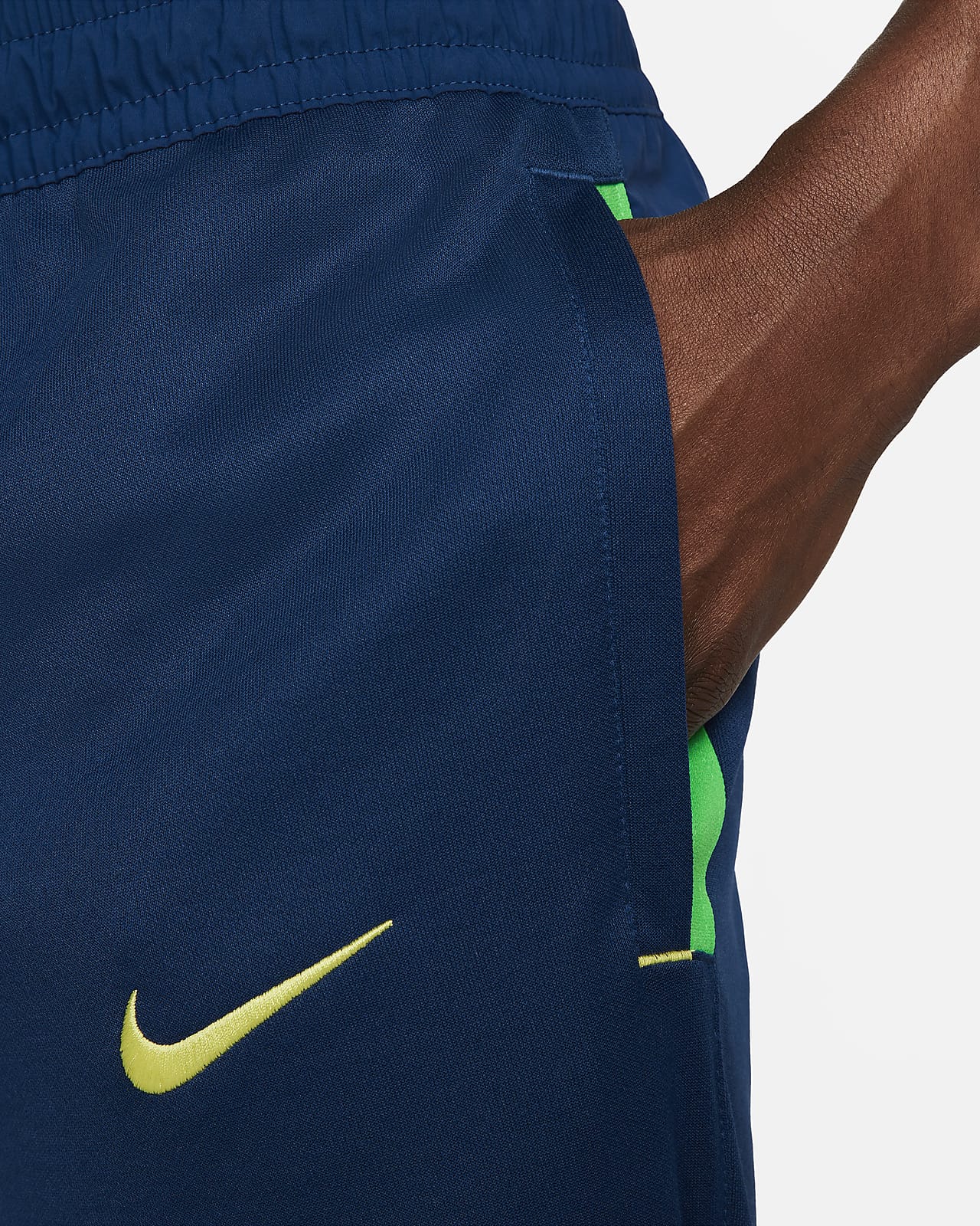 Brazil Travel Men's Knit Football Pants. Nike BE