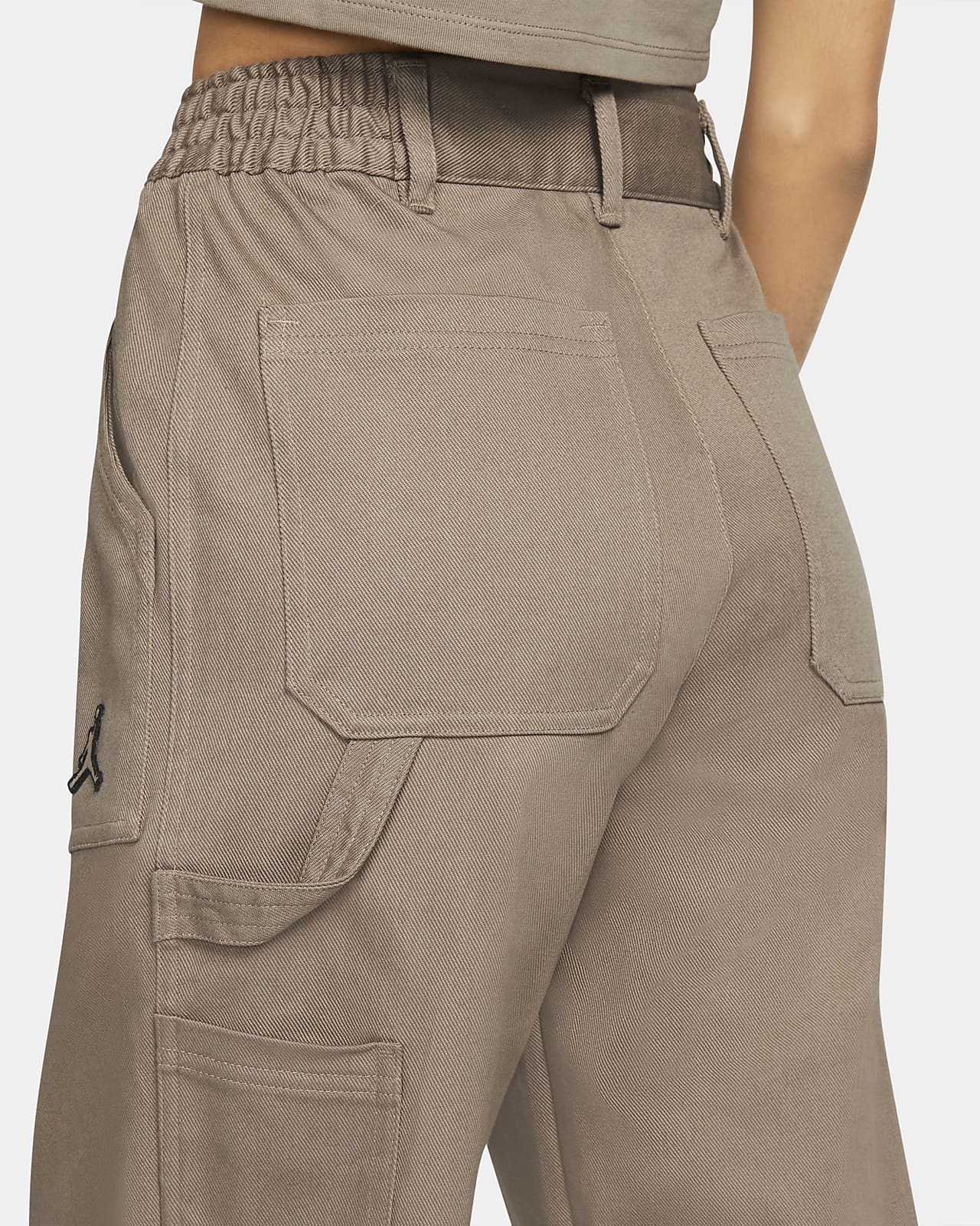 Jordan Essentials Women's Utility Trousers. Nike BE