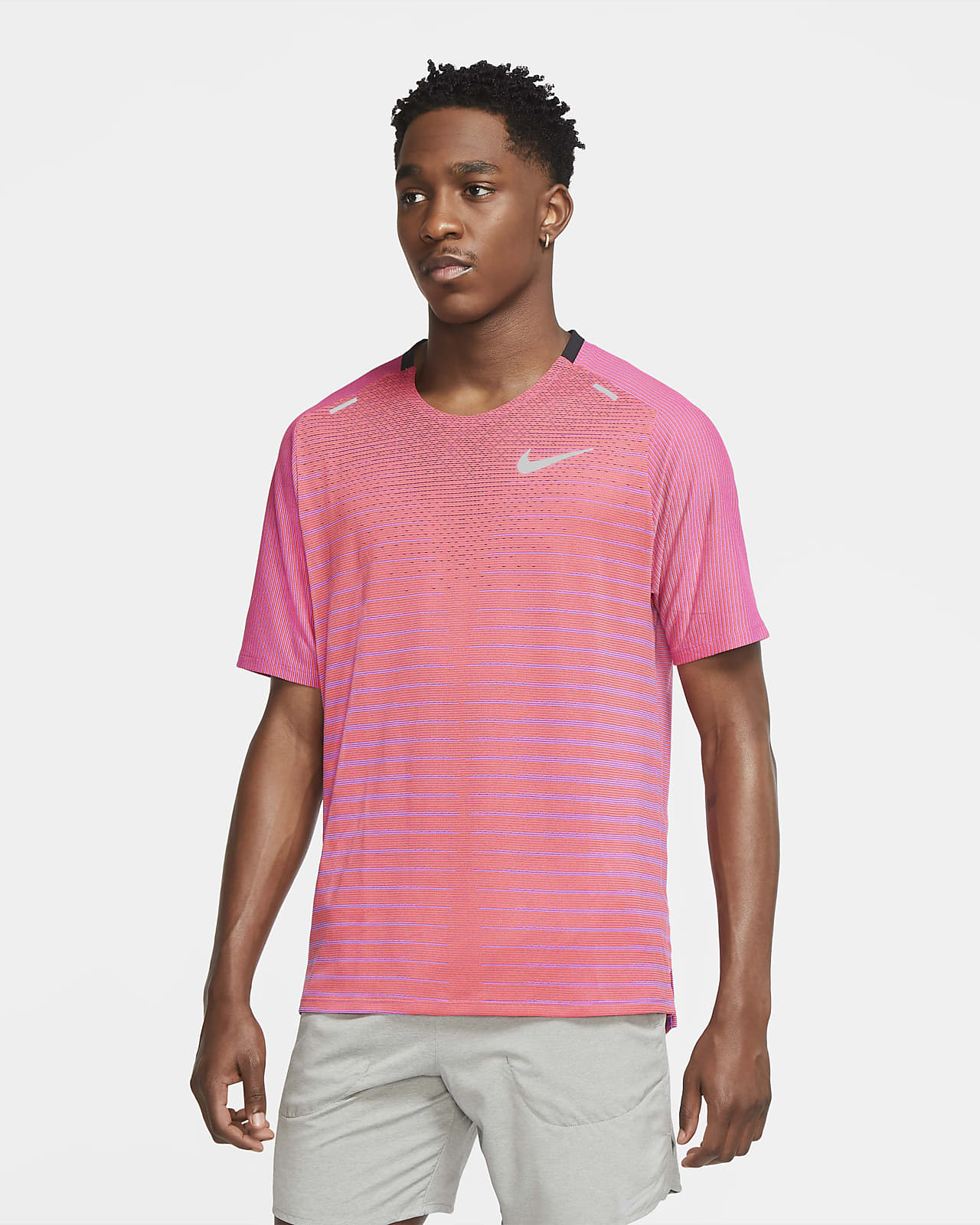 magliette nike uomo rosa