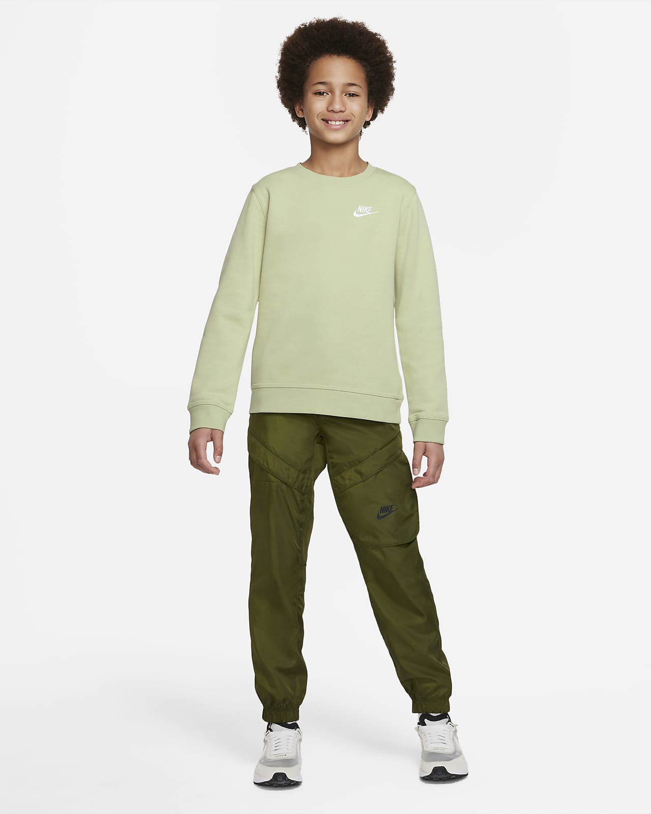 nike cargo sweatshirt