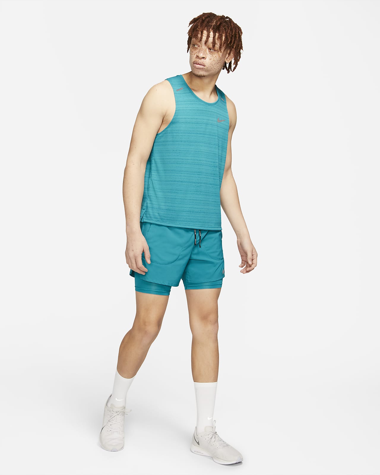 nike 5 2 in 1 shorts