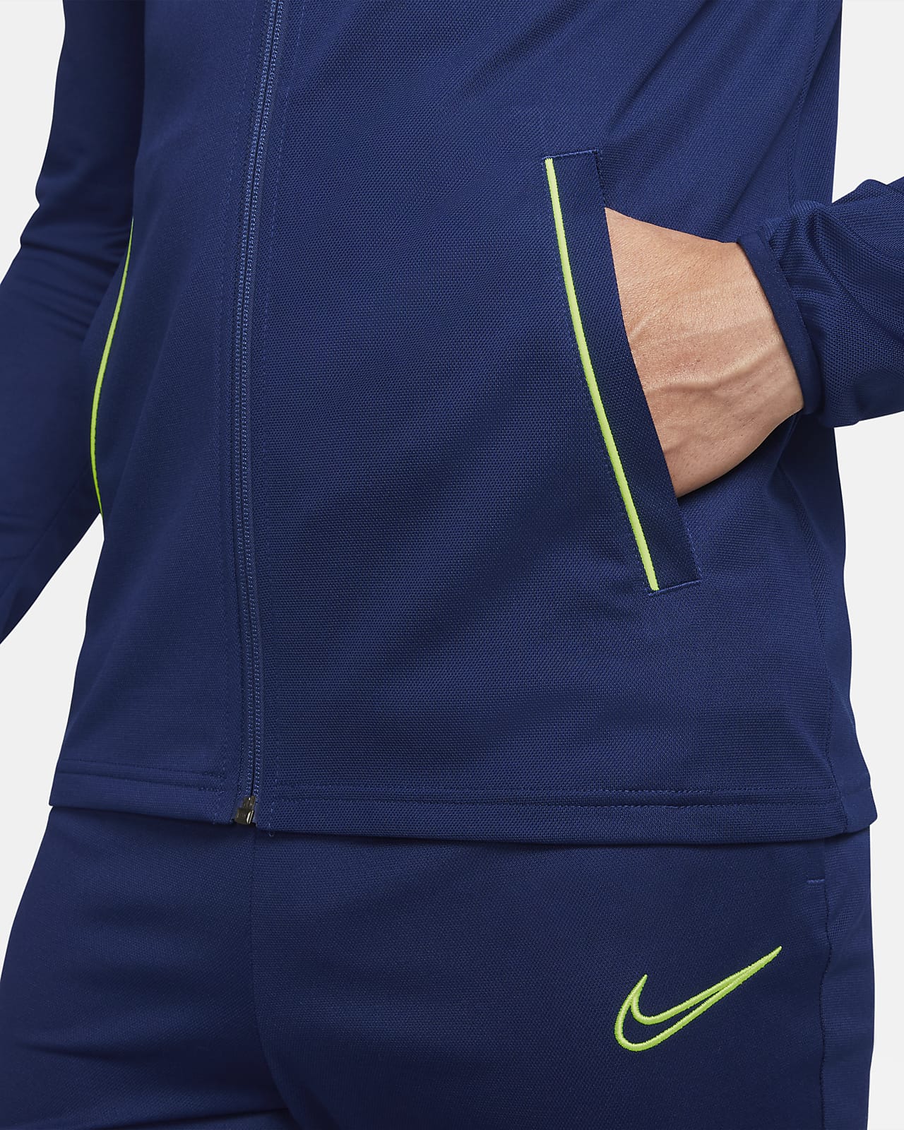 survetement nike plastique