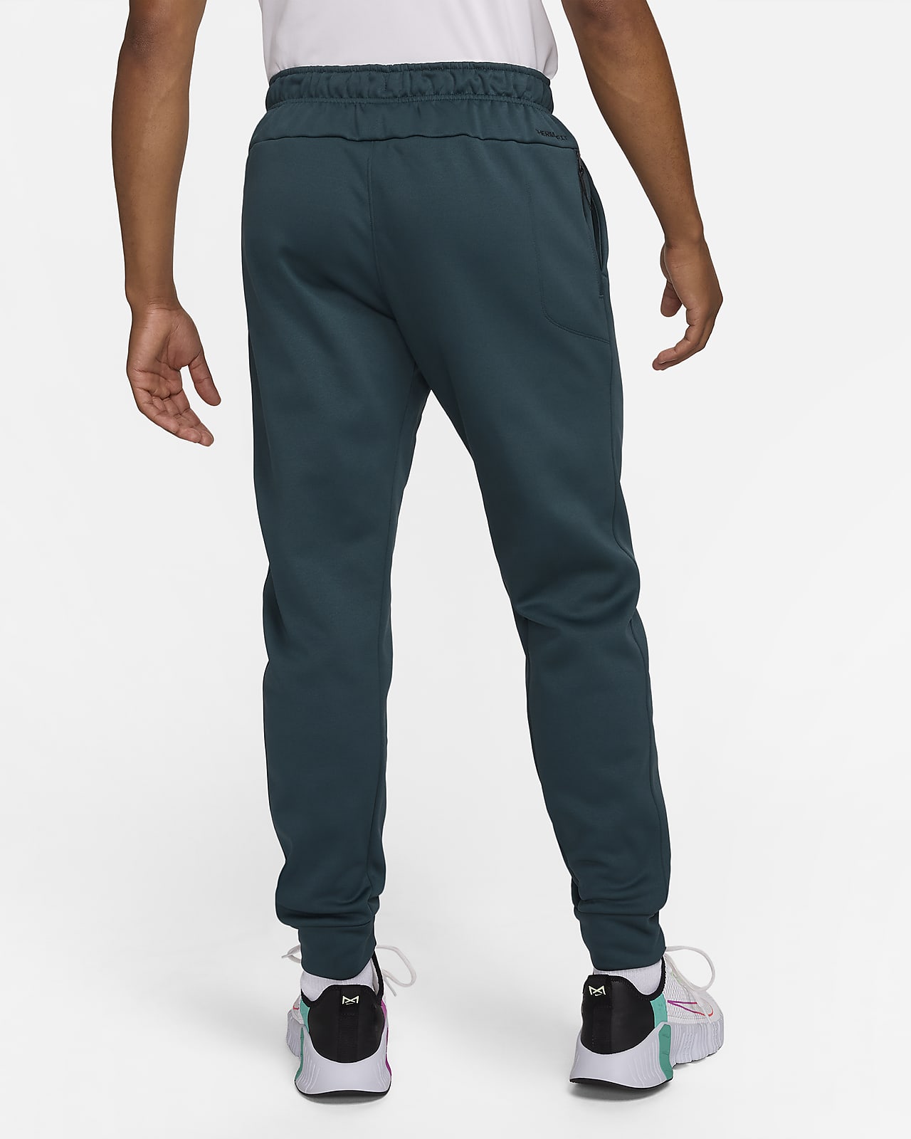 Nike Therma Men's Therma-FIT Tapered Fitness Trousers. Nike LU