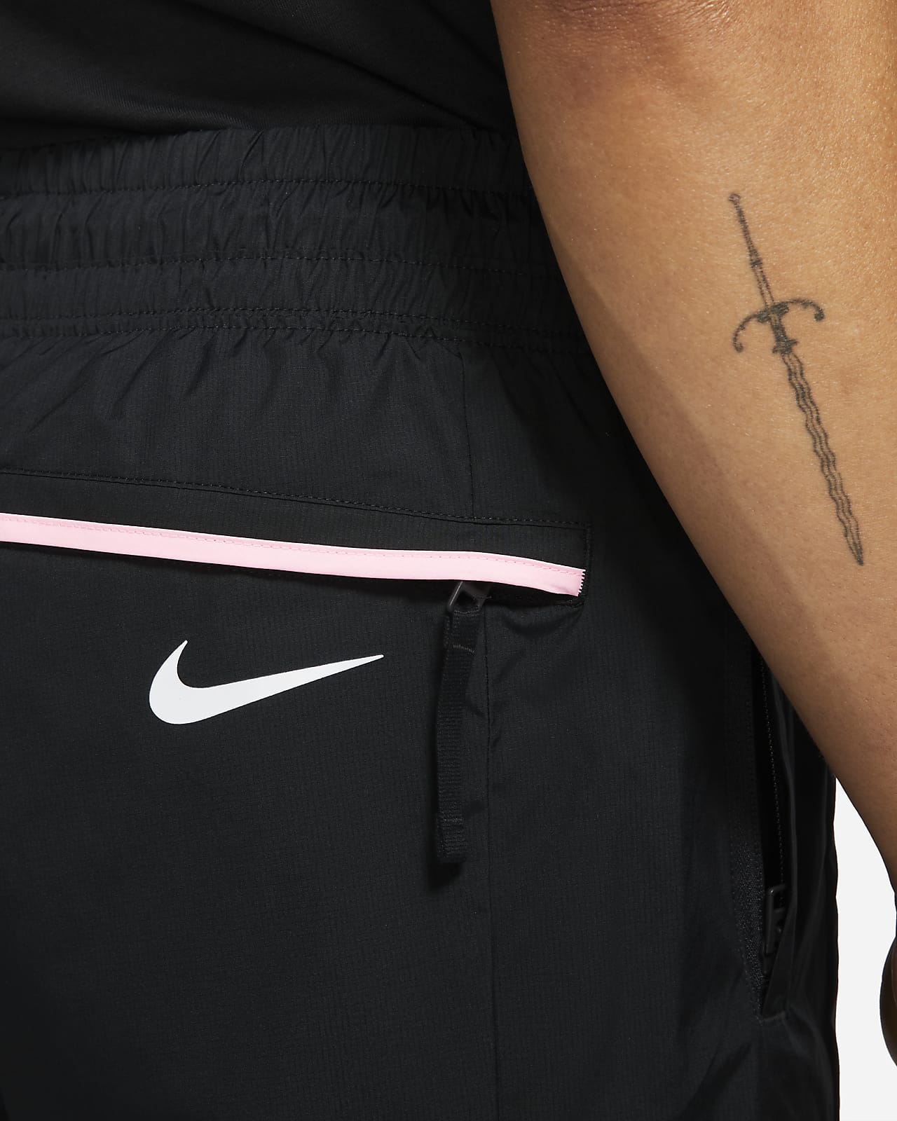 Pantaloni in tessuto Paris Saint-Germain - Uomo. Nike IT