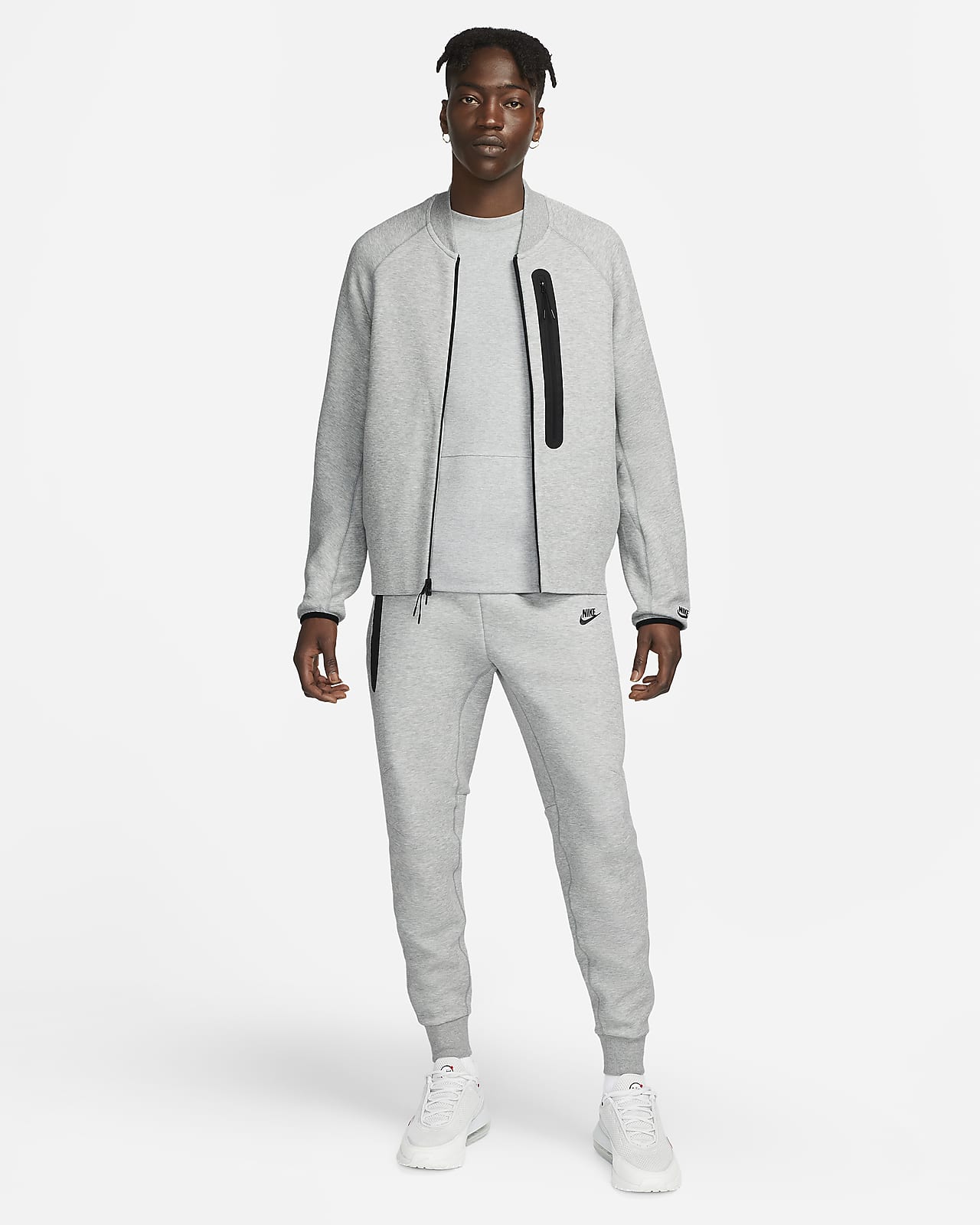 Nike Men's Sportswear Tech Fleece Pants : : Clothing, Shoes &  Accessories