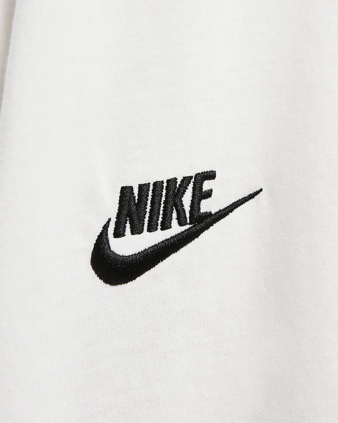 Sportswear Women's T-Shirt. Nike LU