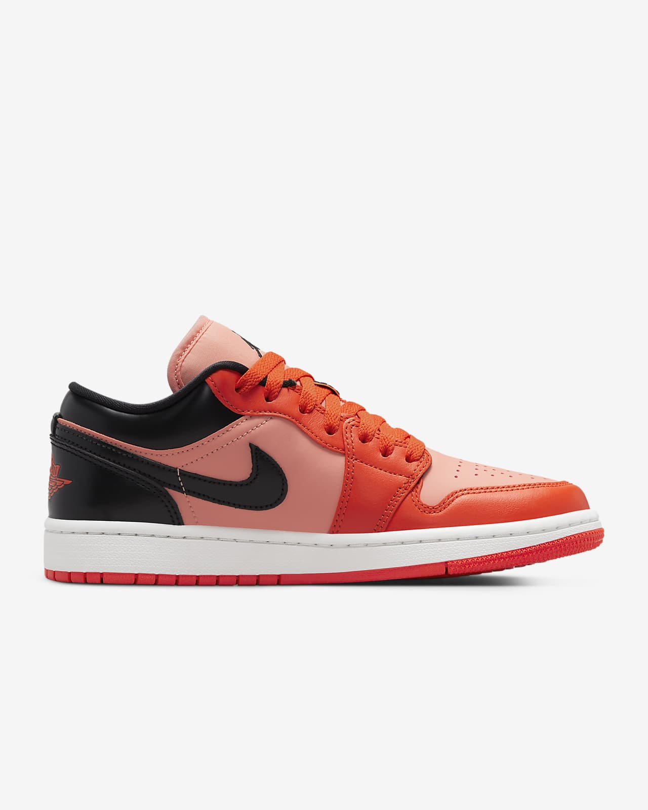 Air Jordan 1 Low SE Women's Shoes. Nike LU