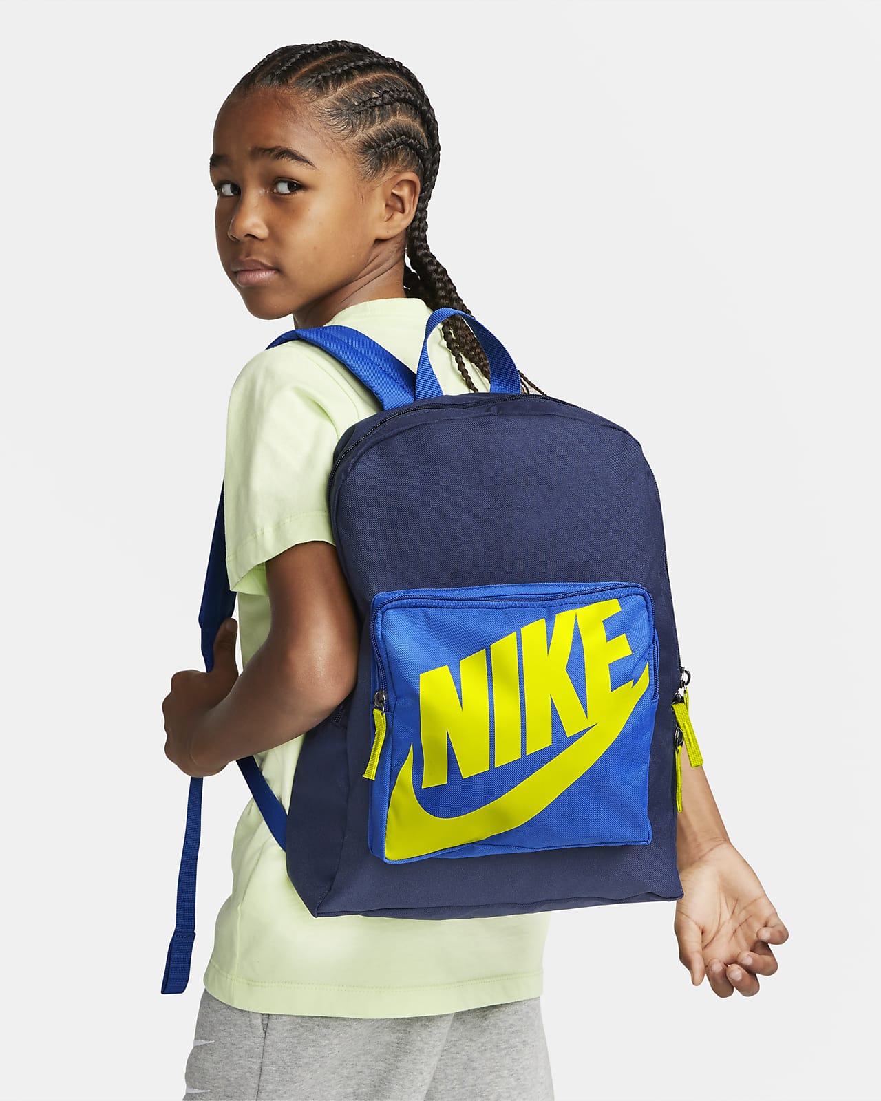 Nike Classic Kids' Backpack (16L). Nike NO