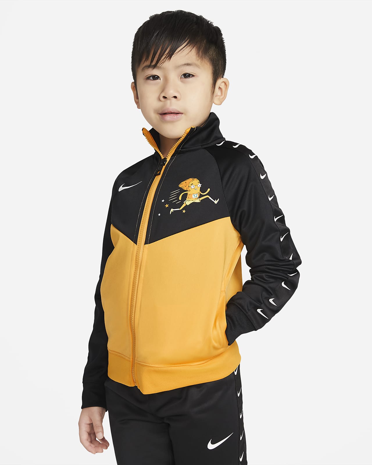 younger boys nike tracksuit