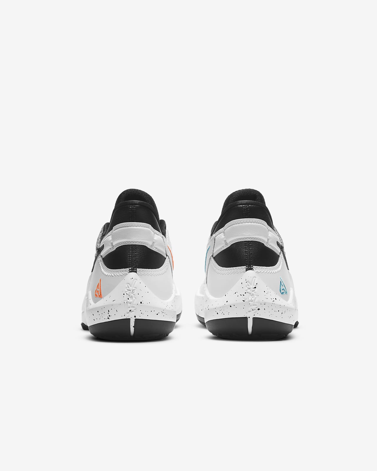 Nike公式 フリーク 2 ジュニア バスケットボールシューズ オンラインストア 通販サイト