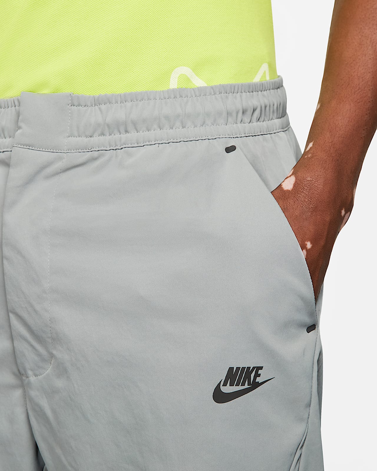 Nike公式 ナイキ スポーツウェア テック エッセンシャル メンズ アンラインド コミューター パンツ オンラインストア 通販サイト