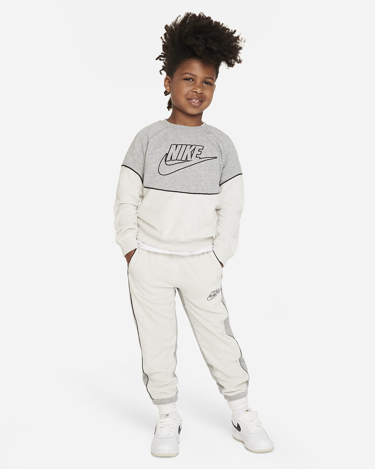 Nike store sportswear conjunto