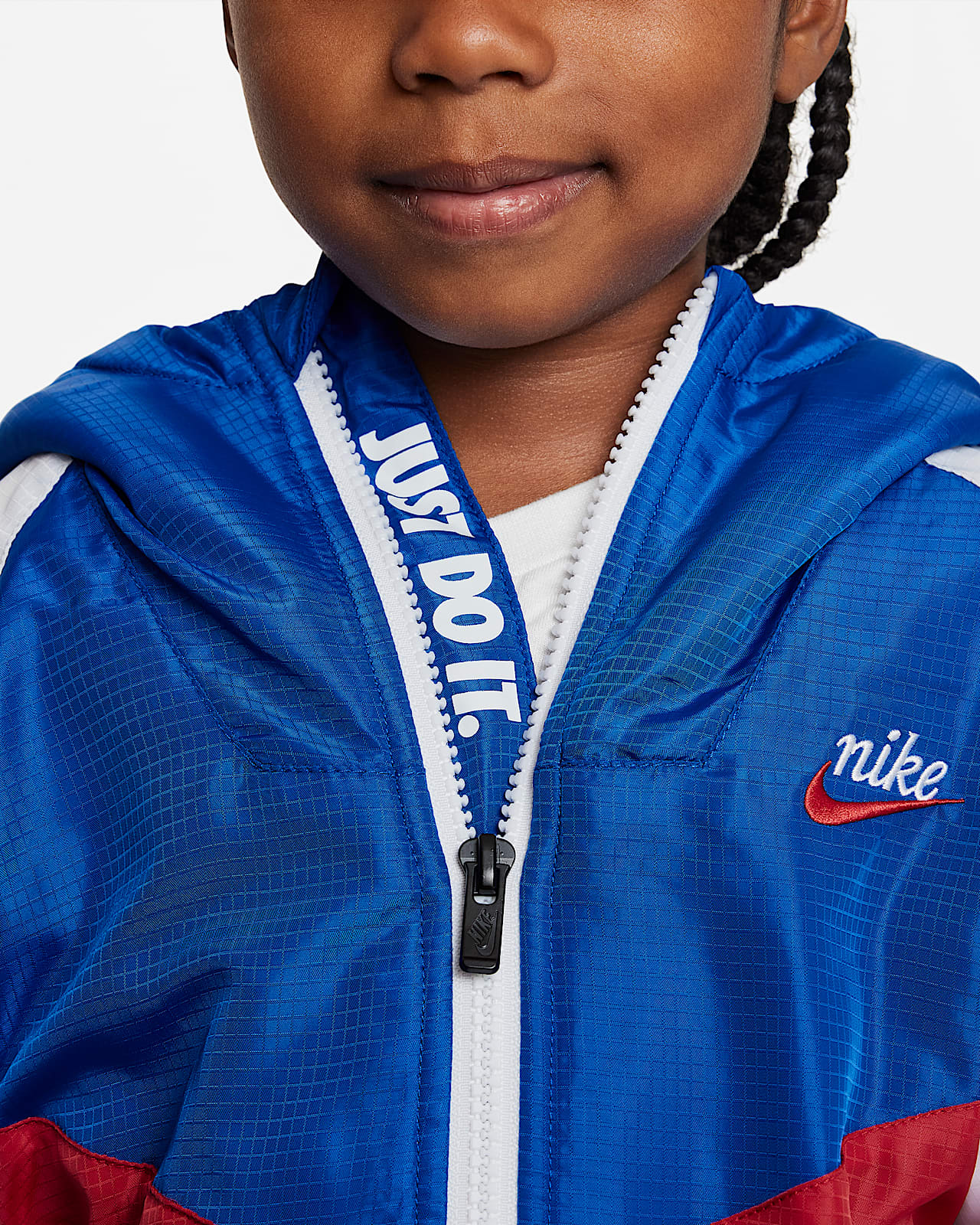 fleece lined windbreaker nike