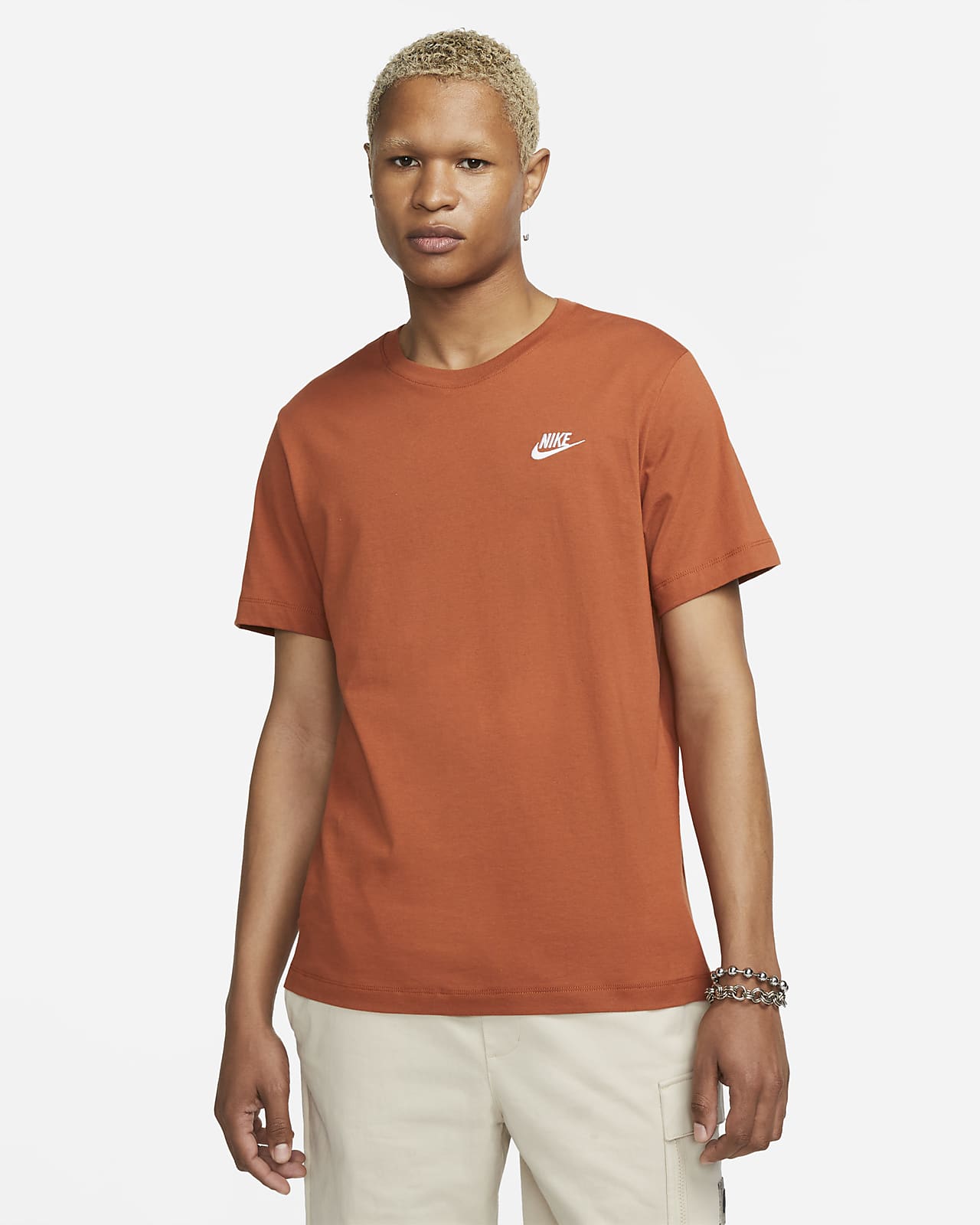 Nike Sportswear Club Men's T-Shirt. Nike UK