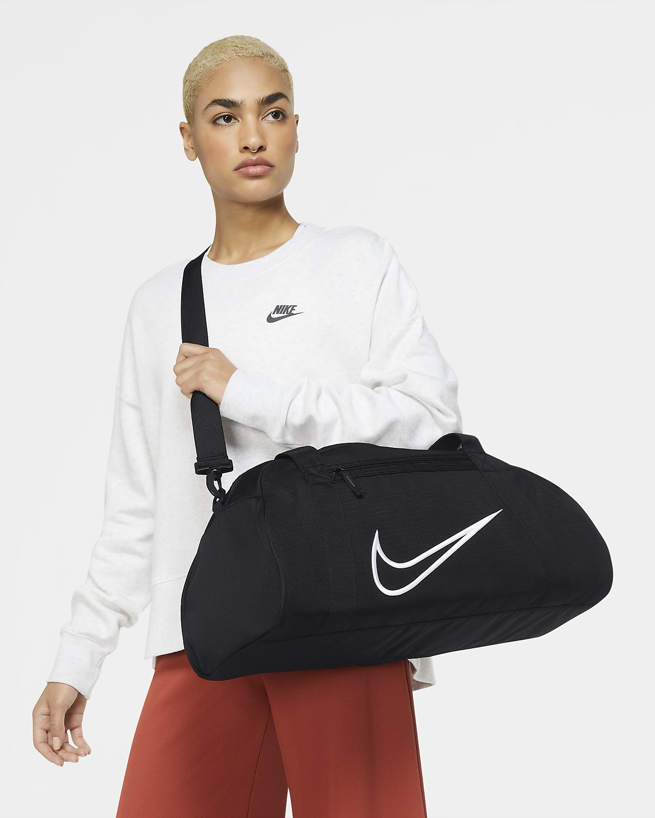Nike Performance GYM CLUB - Bolsa de deporte - black/black/(white)/negro 