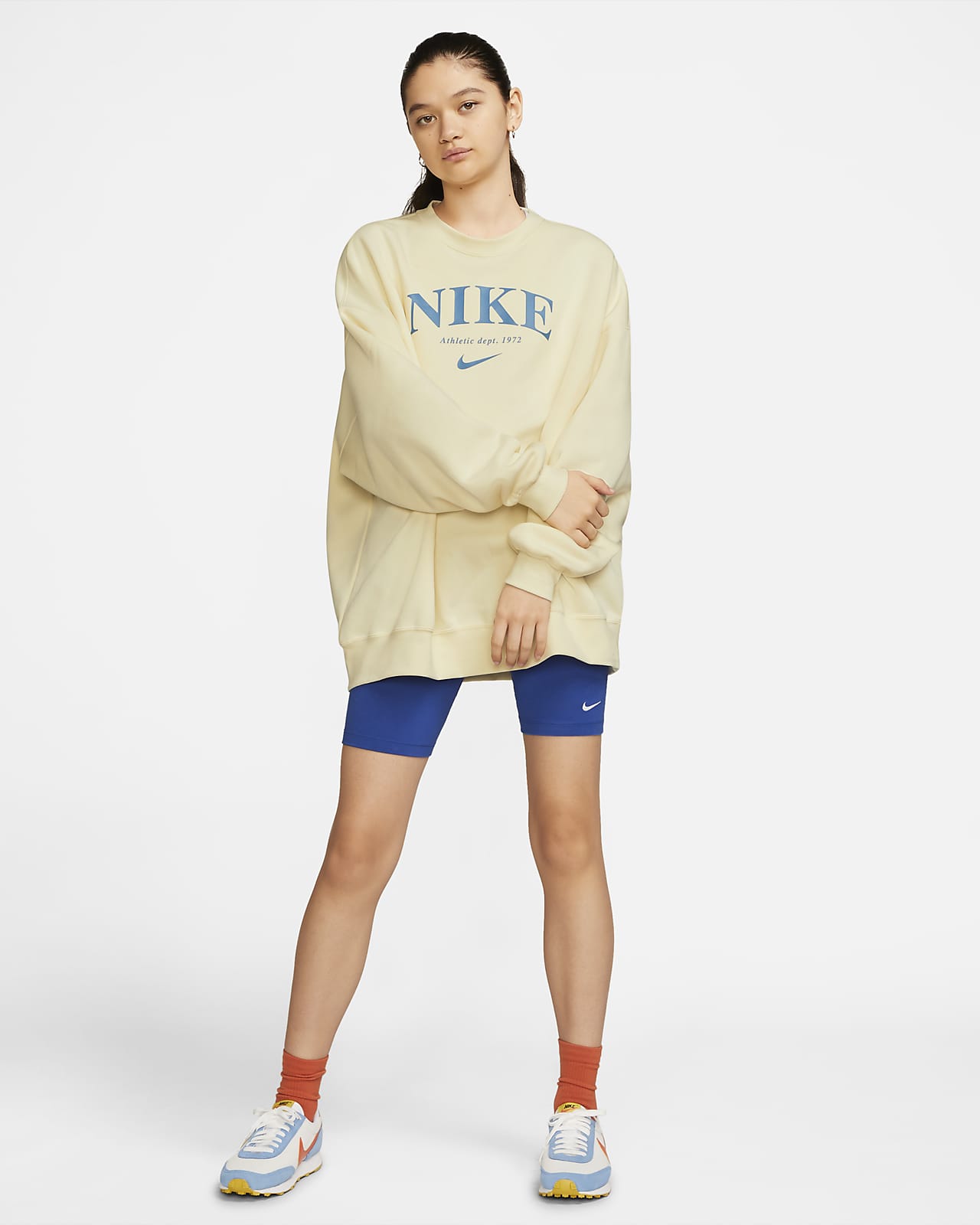 womens oversized nike jumper
