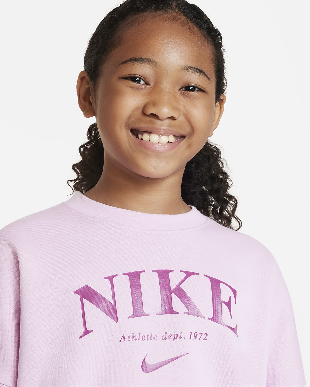 Nike Sportswear Trend Older Kids' (Girls') Fleece Sweatshirt. Nike AE