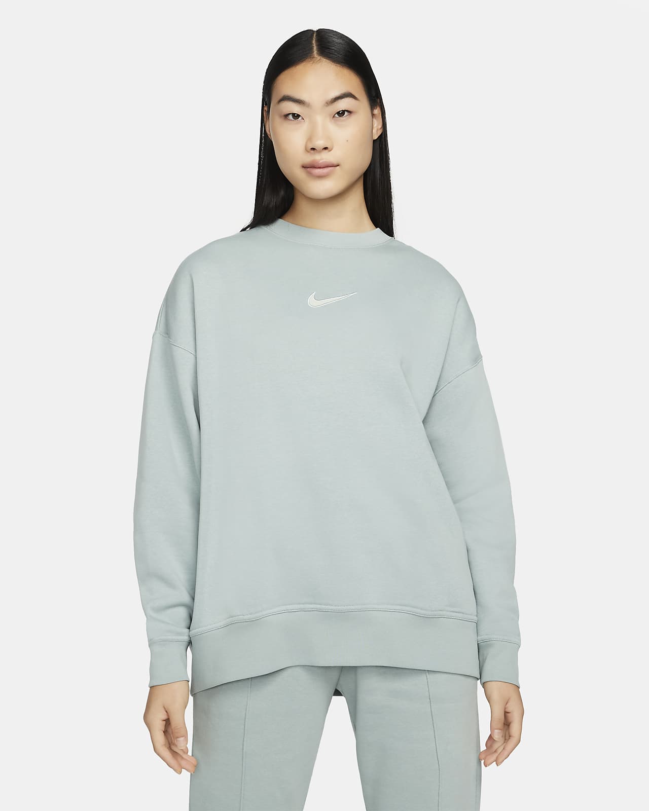 womens nike pullover sweatshirt