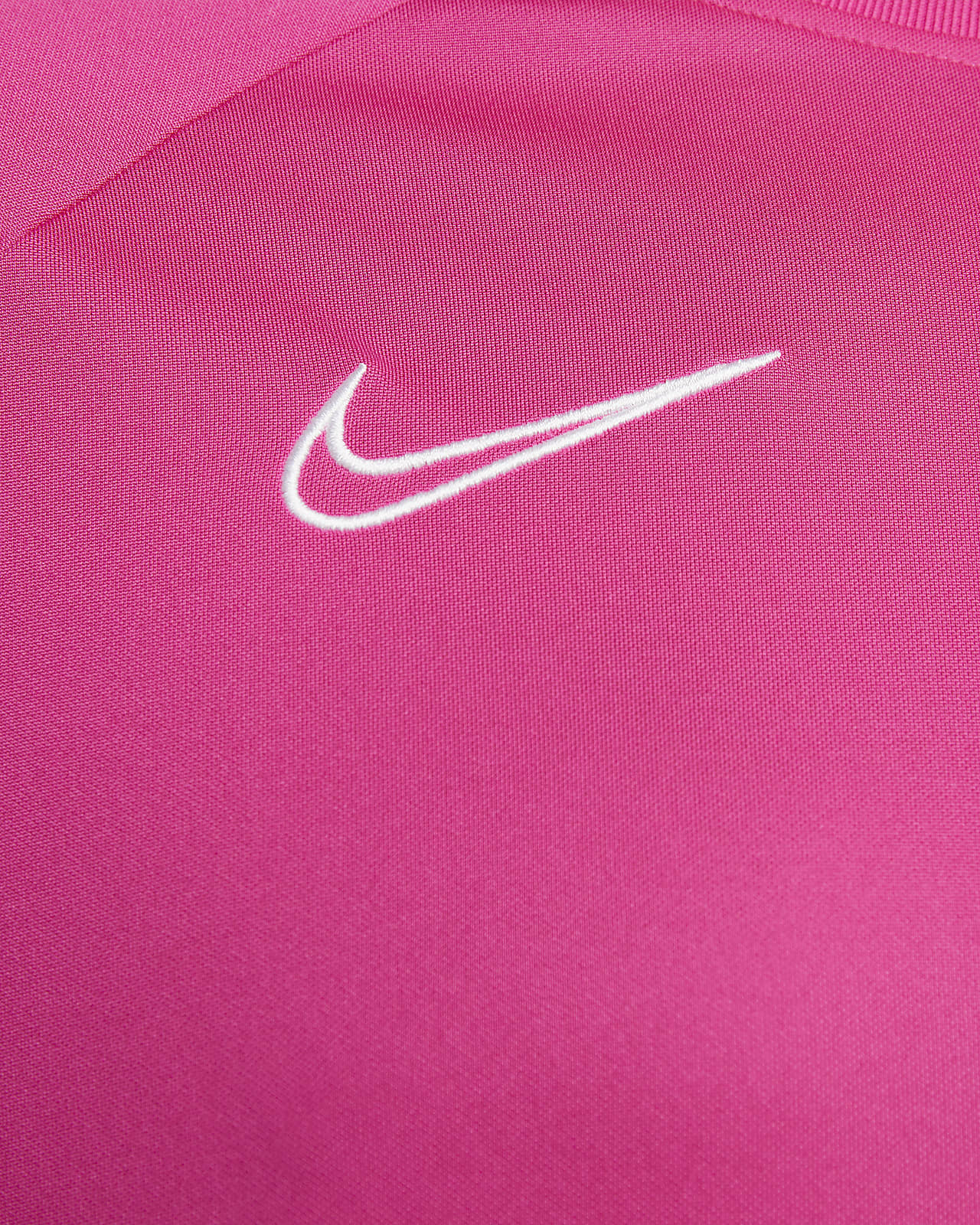 Mùa bóng đá đang đến, bạn đã sẵn sàng để sở hữu áo bóng đá Nike Dri-FIT Academy cho nam chưa? Với chất liệu độc quyền và thiết kế tinh tế, chiếc áo sẽ giúp bạn tỏa sáng trên sân cỏ. Hãy thể hiện đẳng cấp của mình với Nike ngay từ bây giờ.