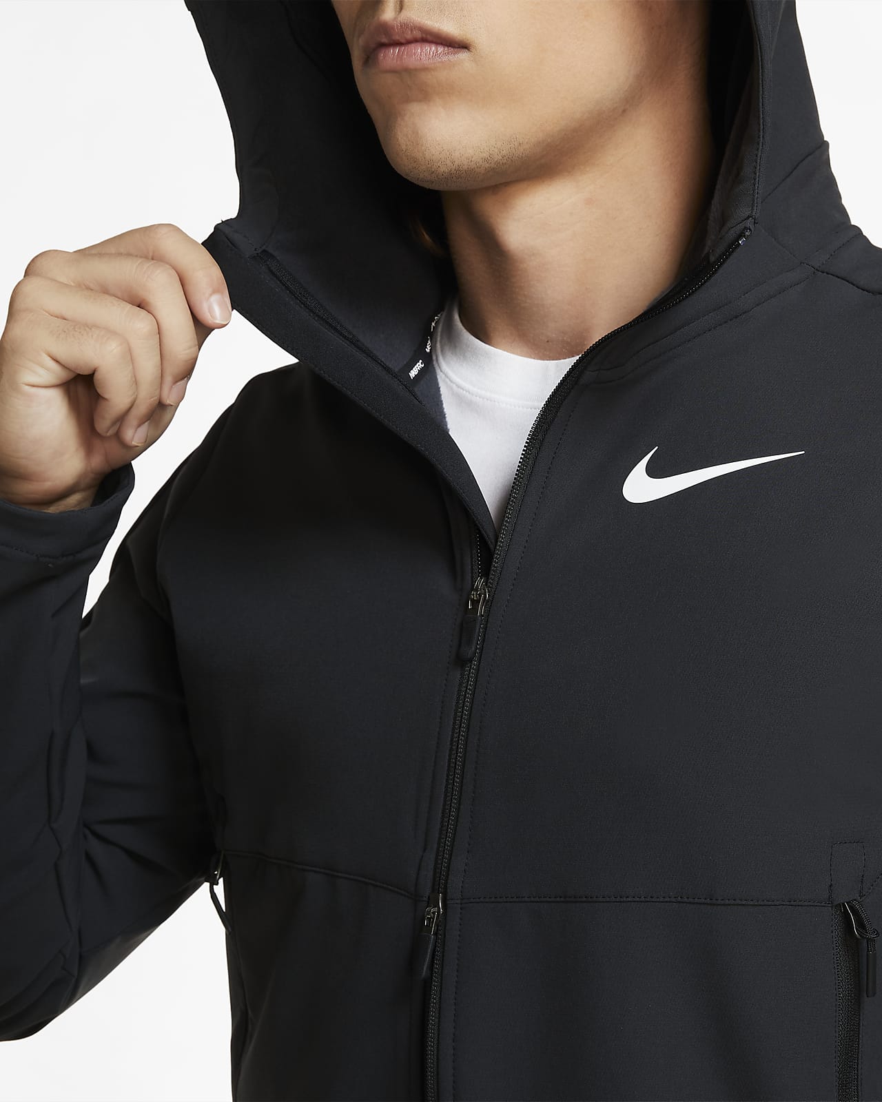 Winterized Woven Training Jacket. Nike 
