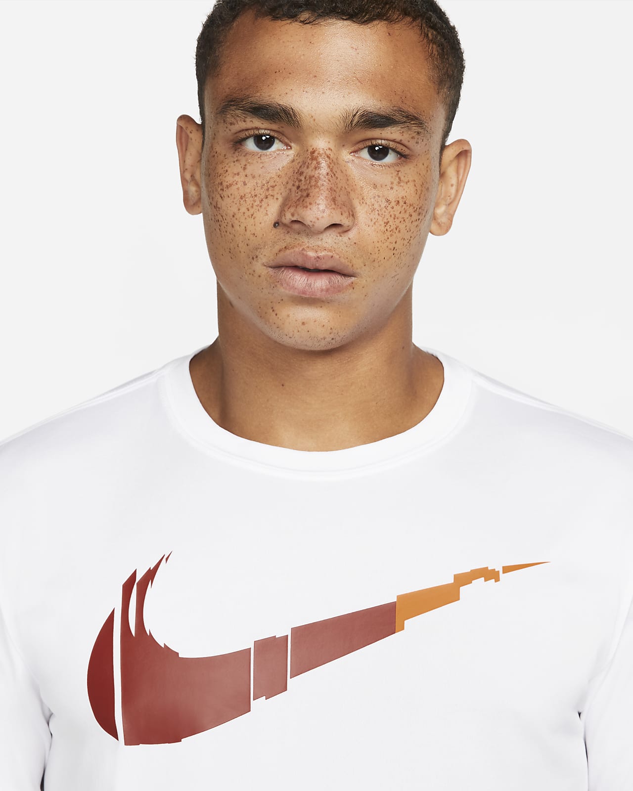 t shirt nike training homme