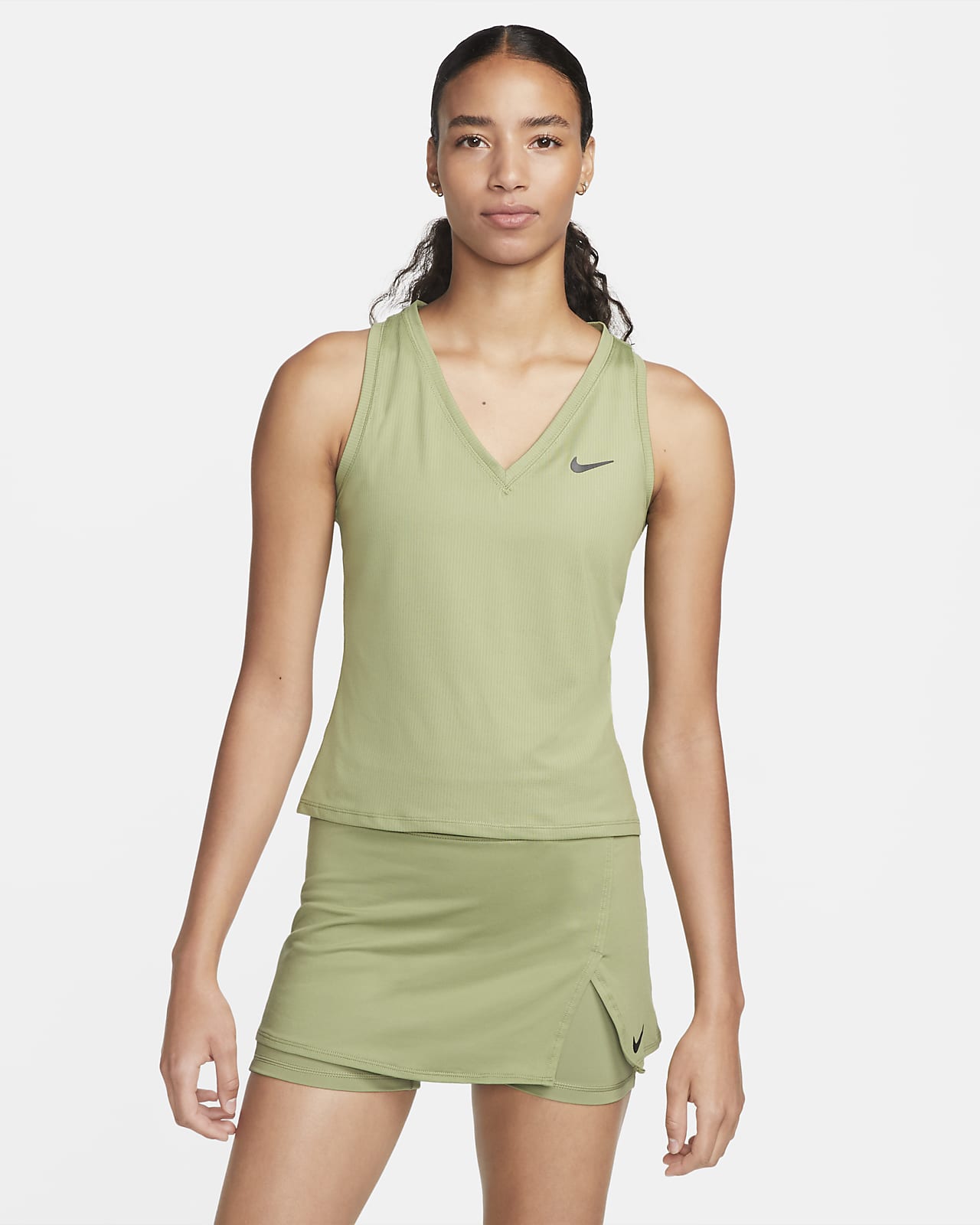 Repeler borracho Vulgaridad NikeCourt Victory Camiseta de tirantes de tenis - Mujer. Nike ES