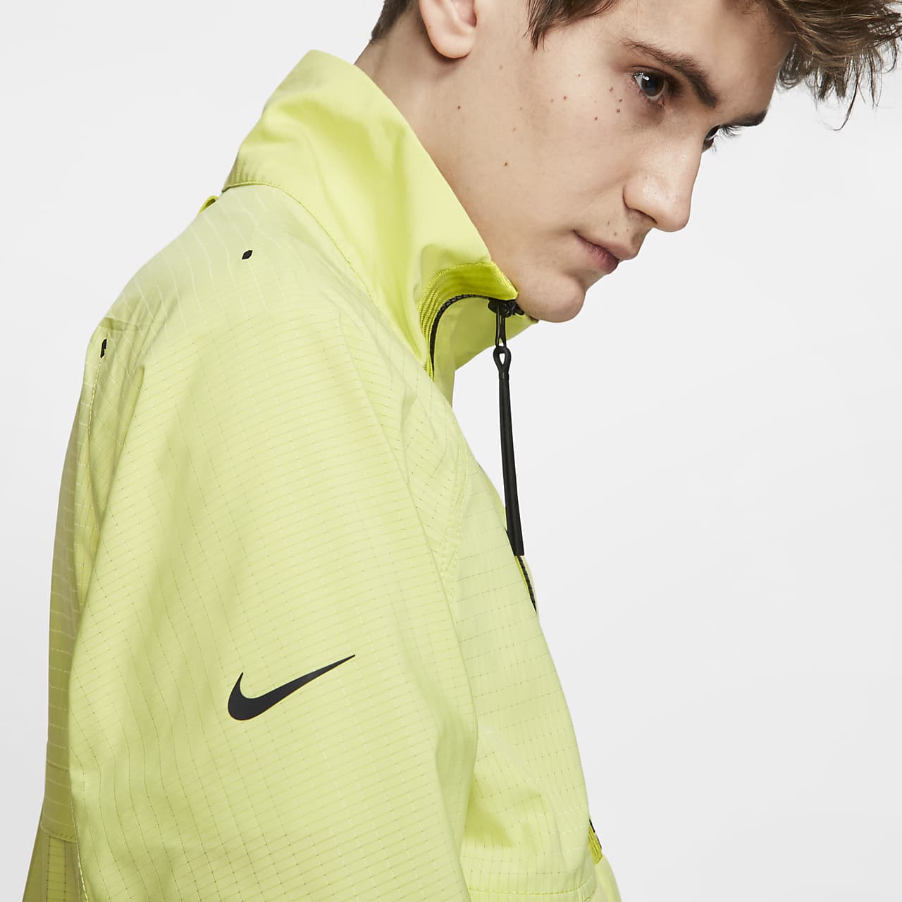 nike sportswear tech