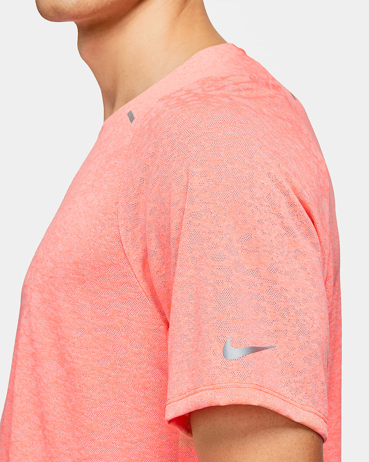 Nike M NK Run Division Rise 365 SS Top | Sport Schuster Online