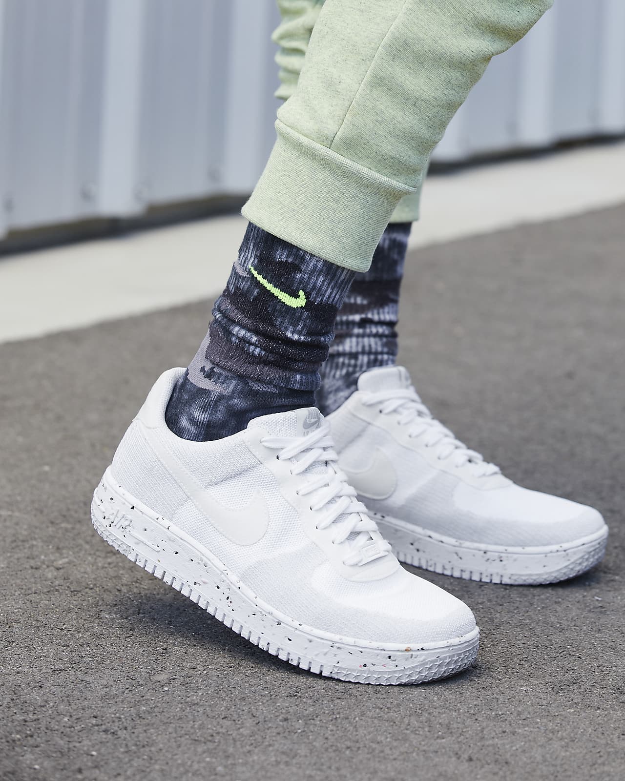 NIKE - ナイキ AIR FORCE 1 LOW CRATER FLYKNIT DM0590-001 エア