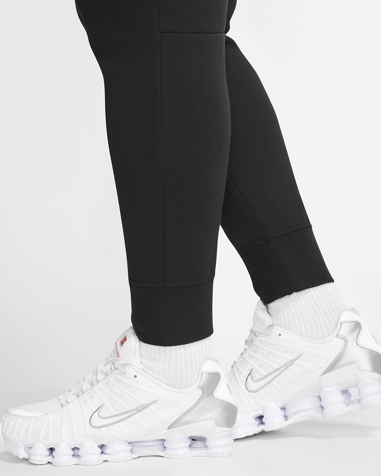 nike sportswear tech trousers