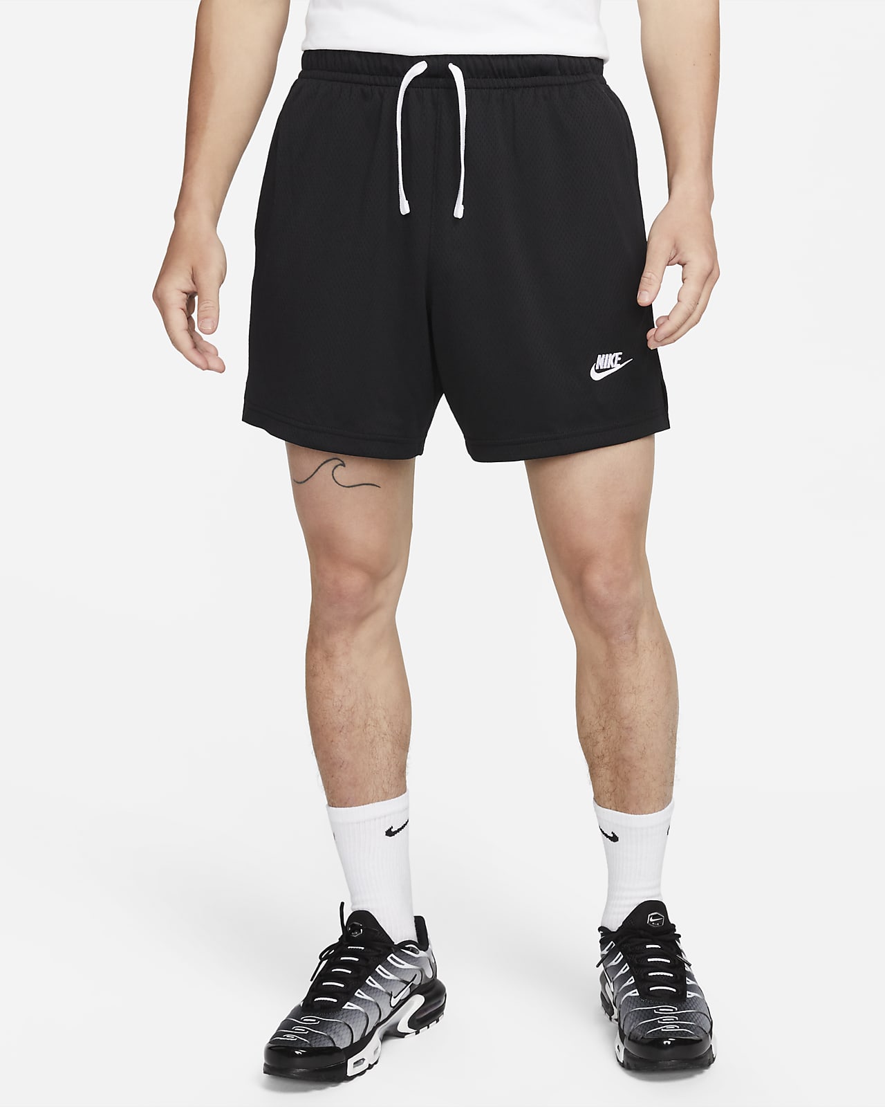 Nike Club Men's Mesh Flow Shorts. Nike