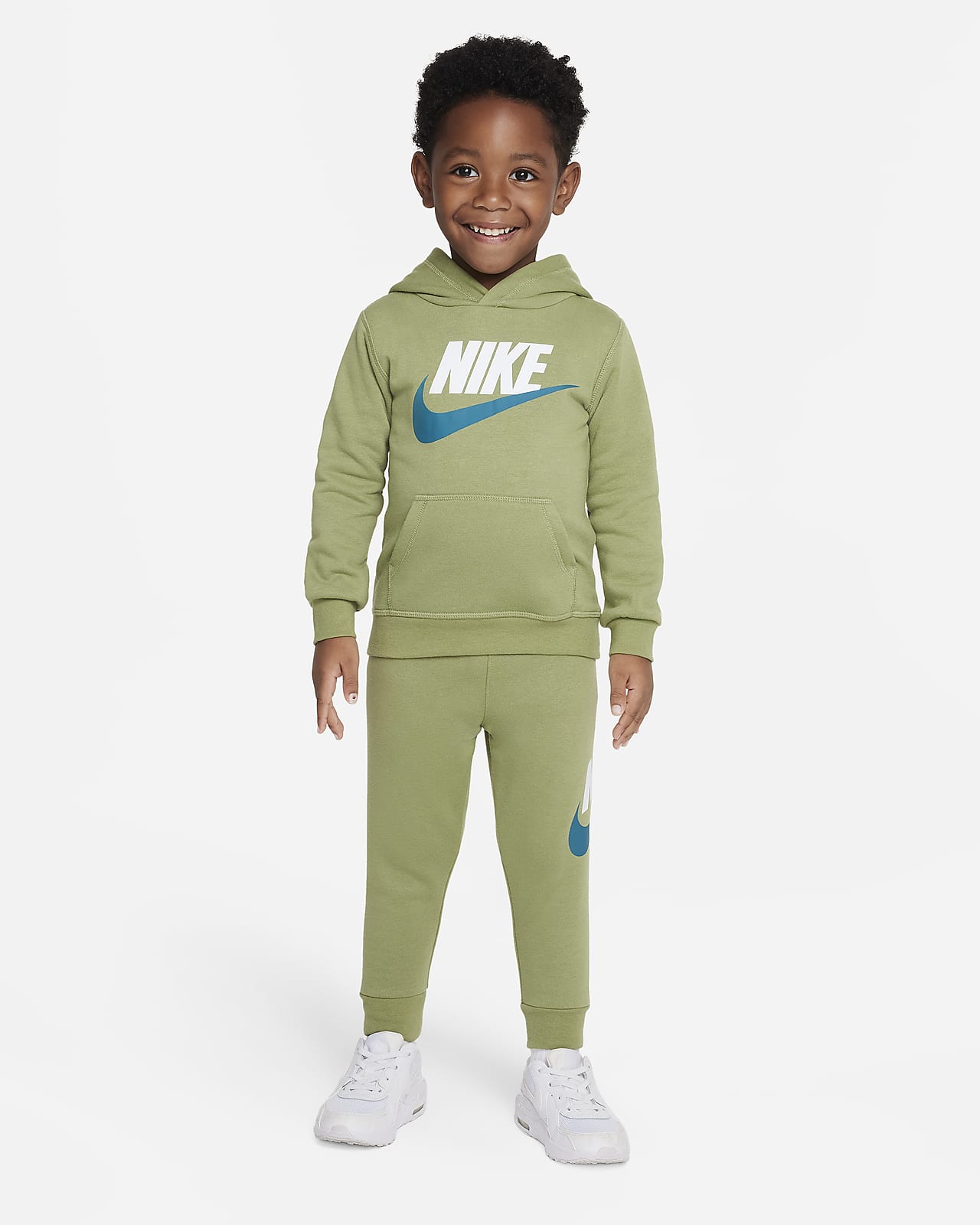Conjunto de de entrenamiento y sudadera con capucha infantil Nike.com