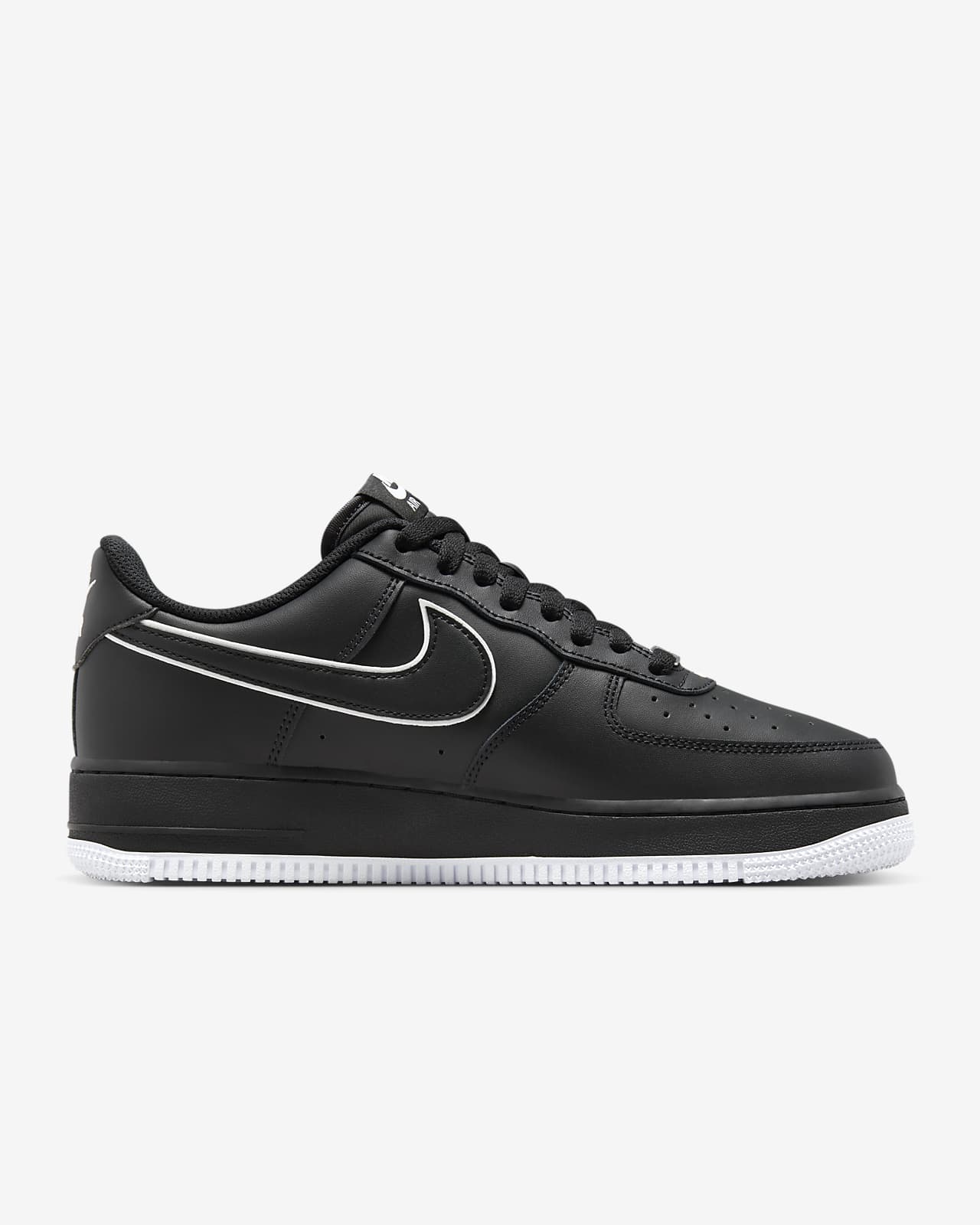 Nike Men's Air Force 1 '07 Shoes - White/ Black - 13