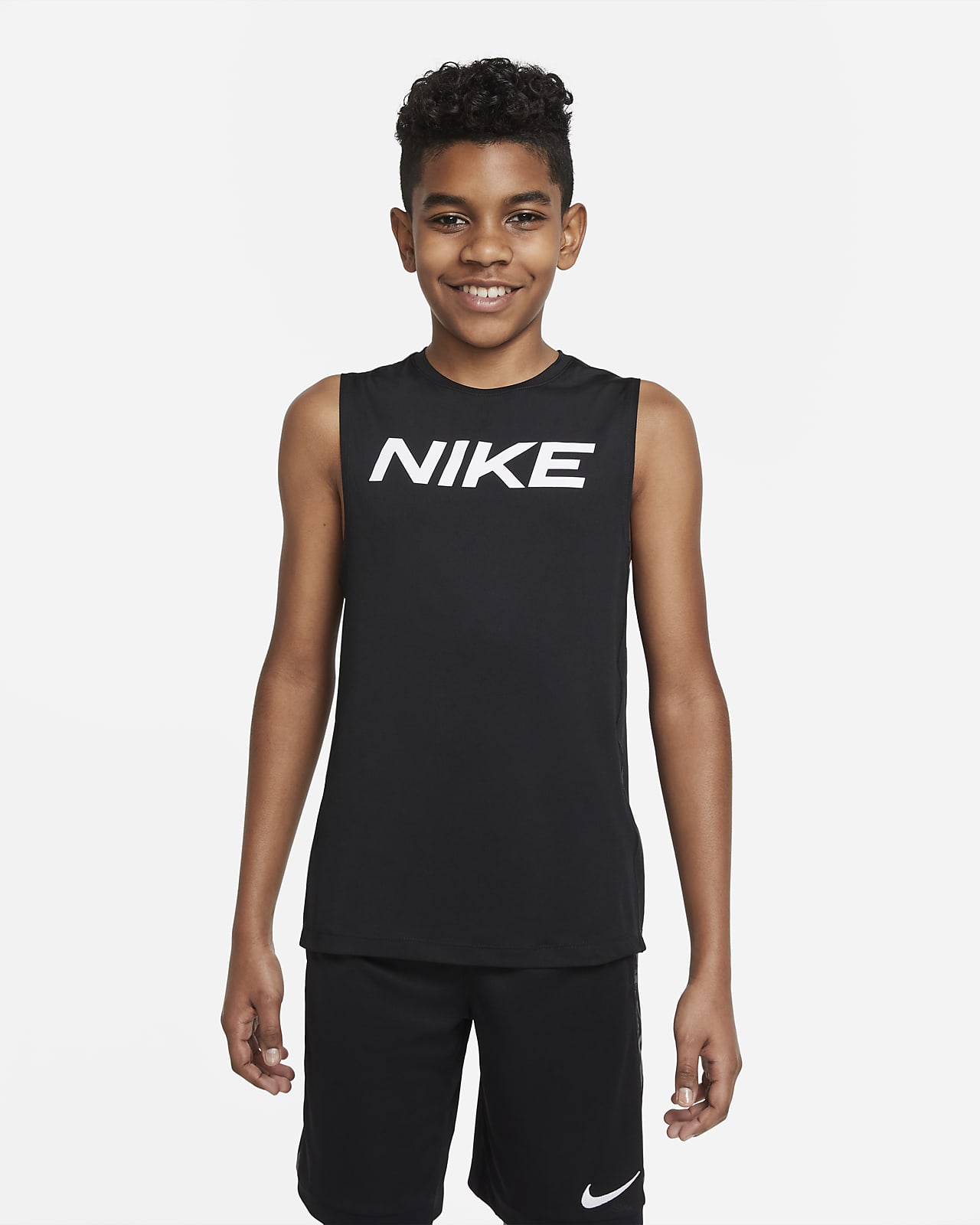 Nike Pro Older Kids' (Boys') Sleeveless Top. Nike LU