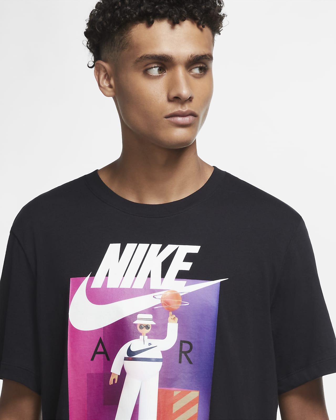 Buy > nike sportswear graphic t shirt > in stock