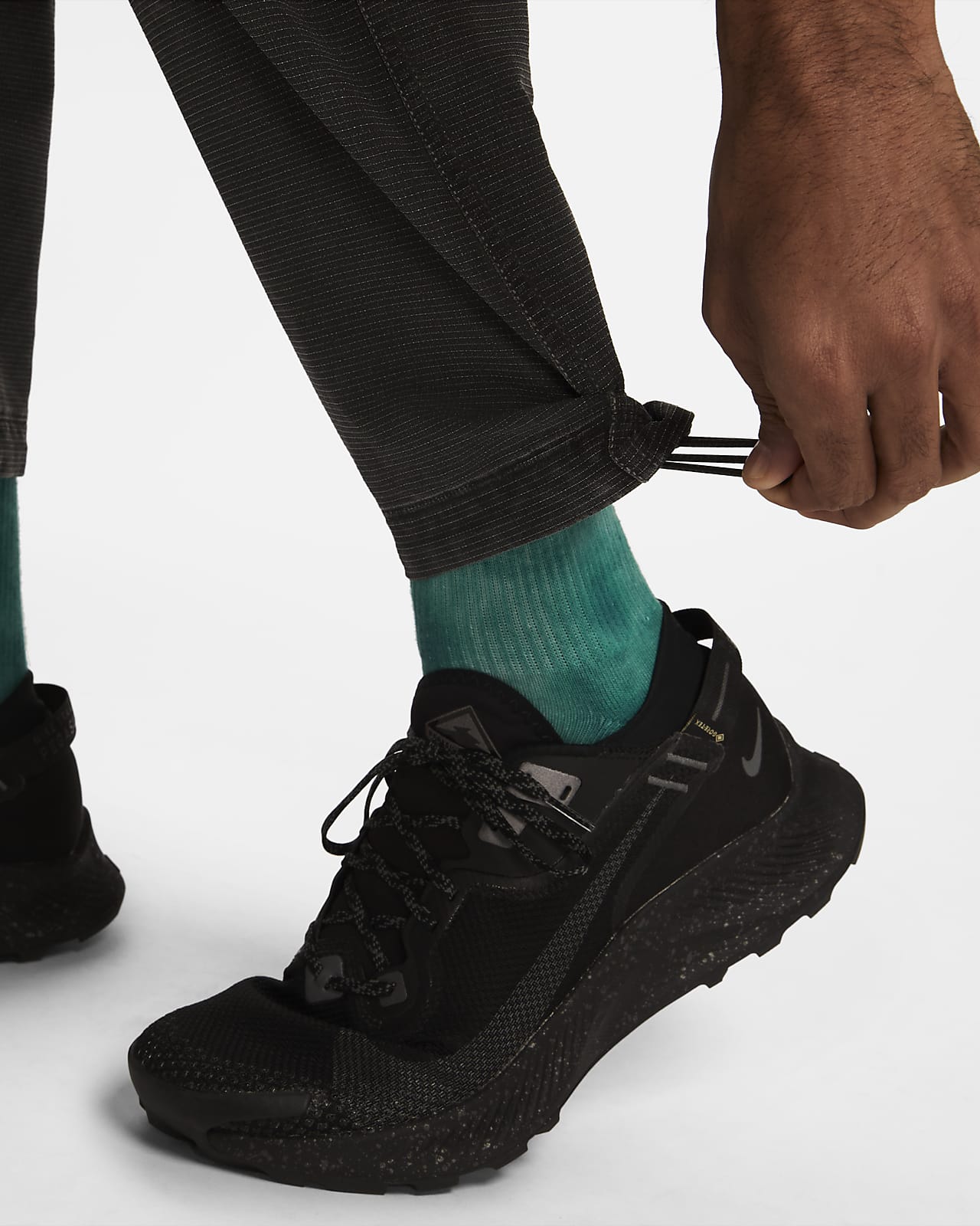 nike acg dri fit adv flyease men's trail pants