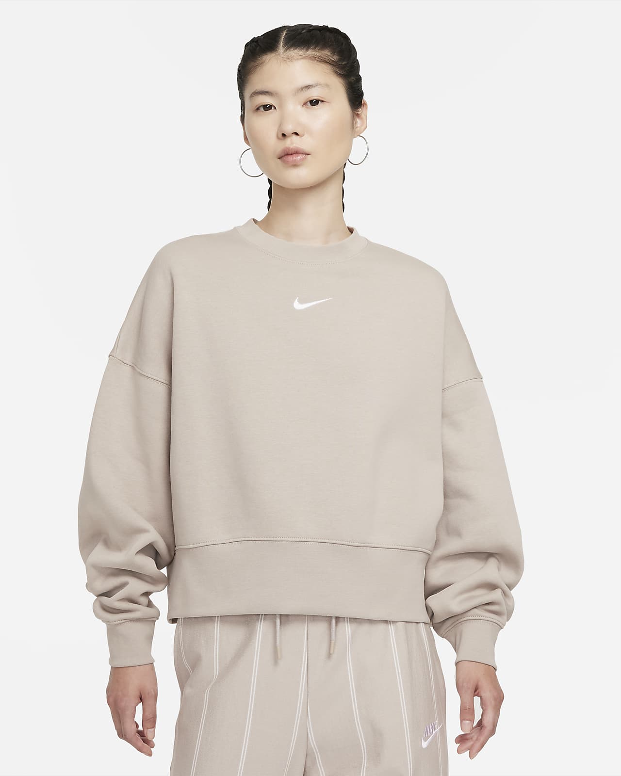 ブランドショッパー付き Nike モダンエッセンシャルズ トレーナー お洒落 Www Seekandfind Jp