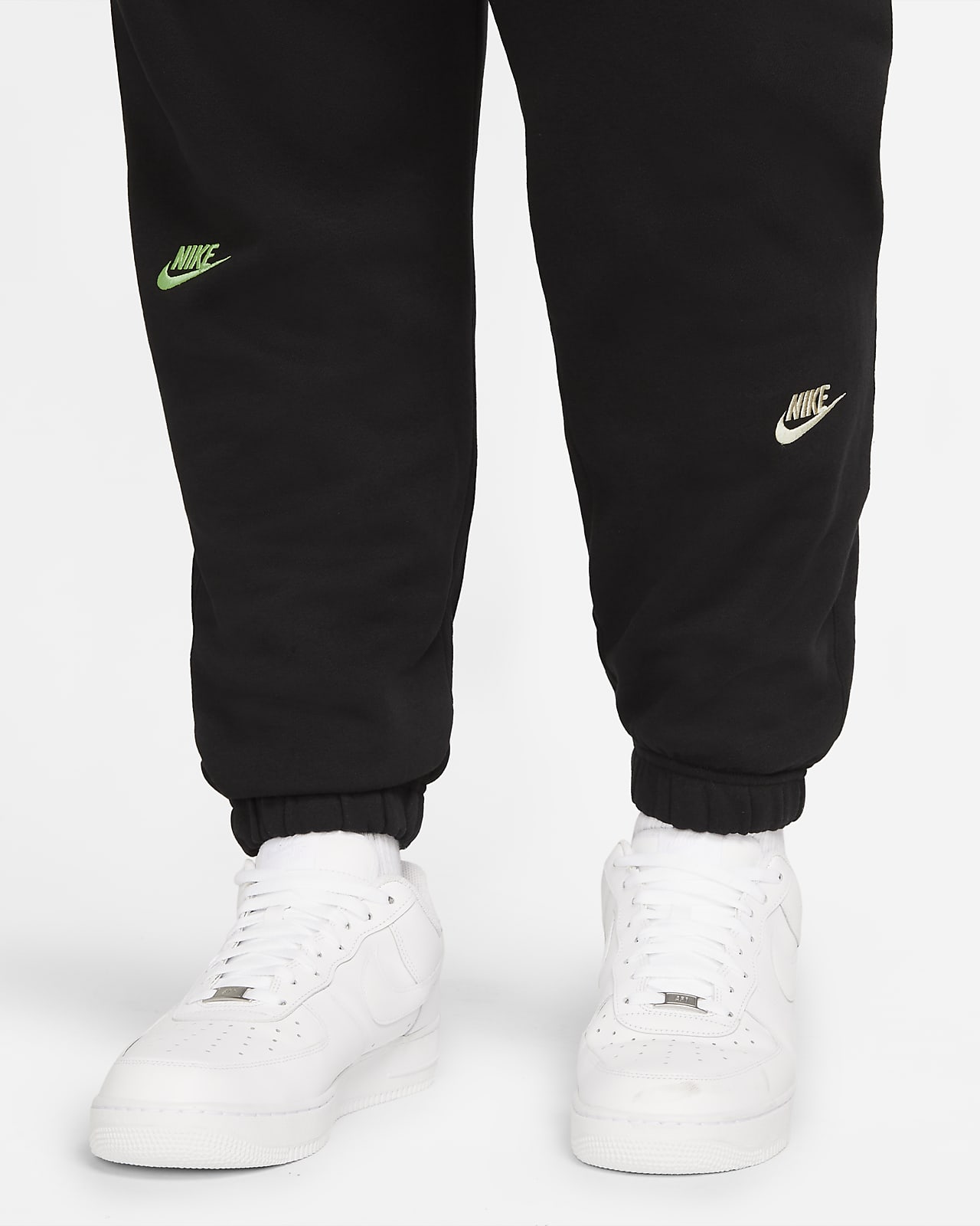 Nike Sportswear Sport Essentials+ Joggingbroek van fleece voor heren. Nike  BE