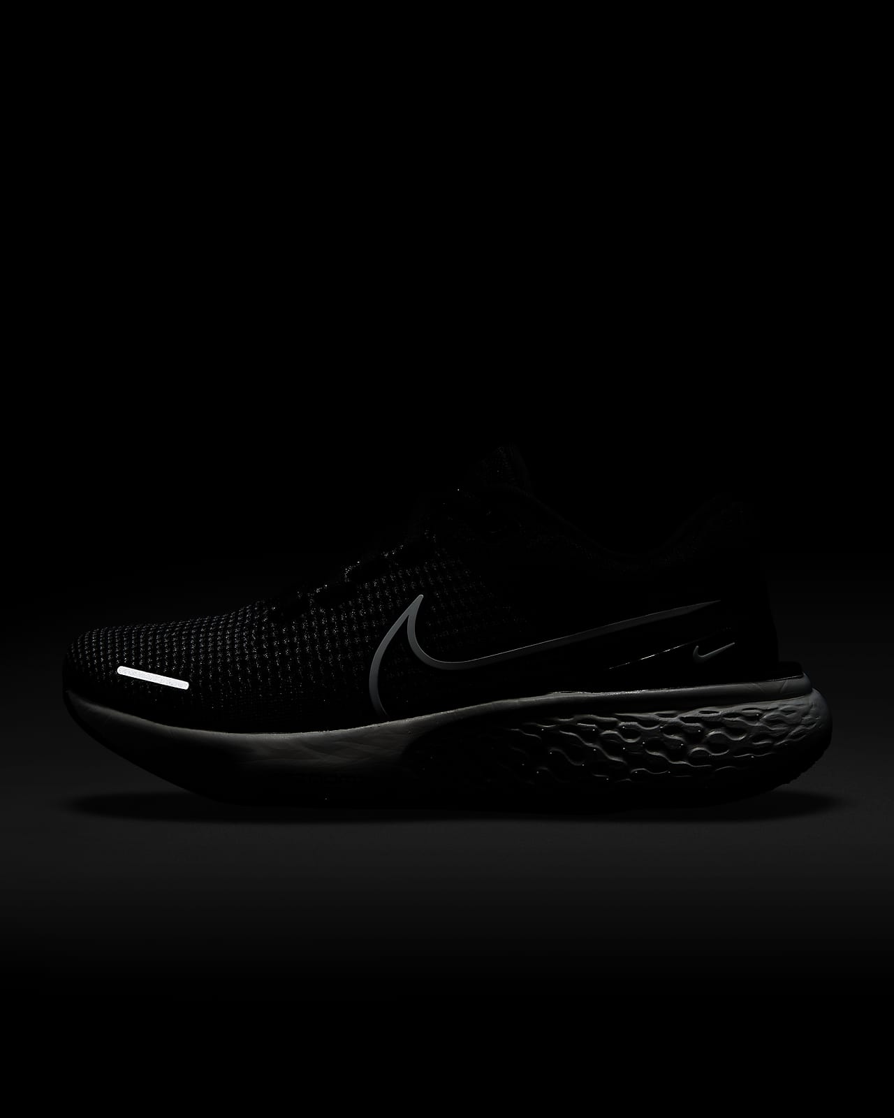 nike zoomx invincible flyknit women's