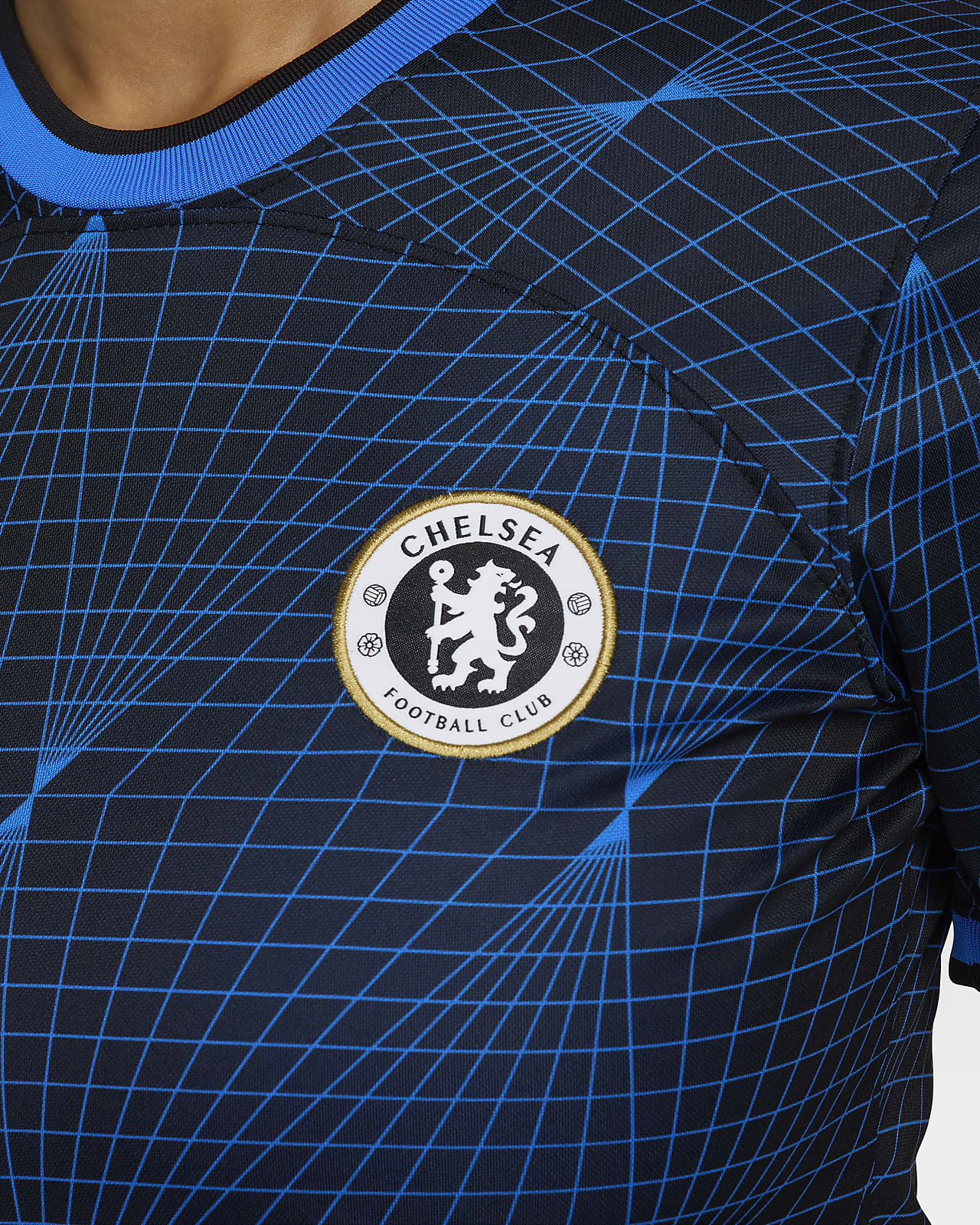 Chelsea F.C. 2022/23 Home Baby Football Kit. Nike LU