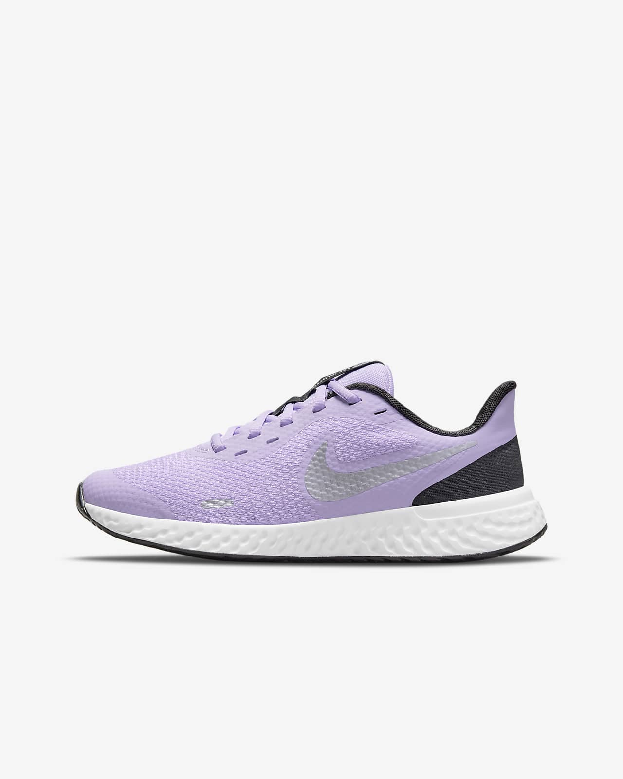 nike revolution running shoe