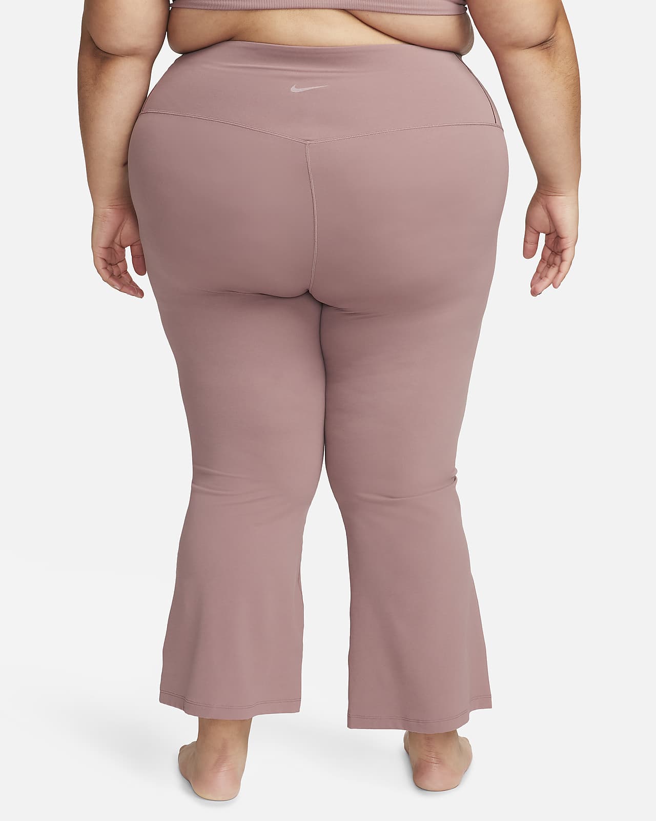 Nike Yoga Dri-FIT Luxe Women's Flared Pants (Plus Size).