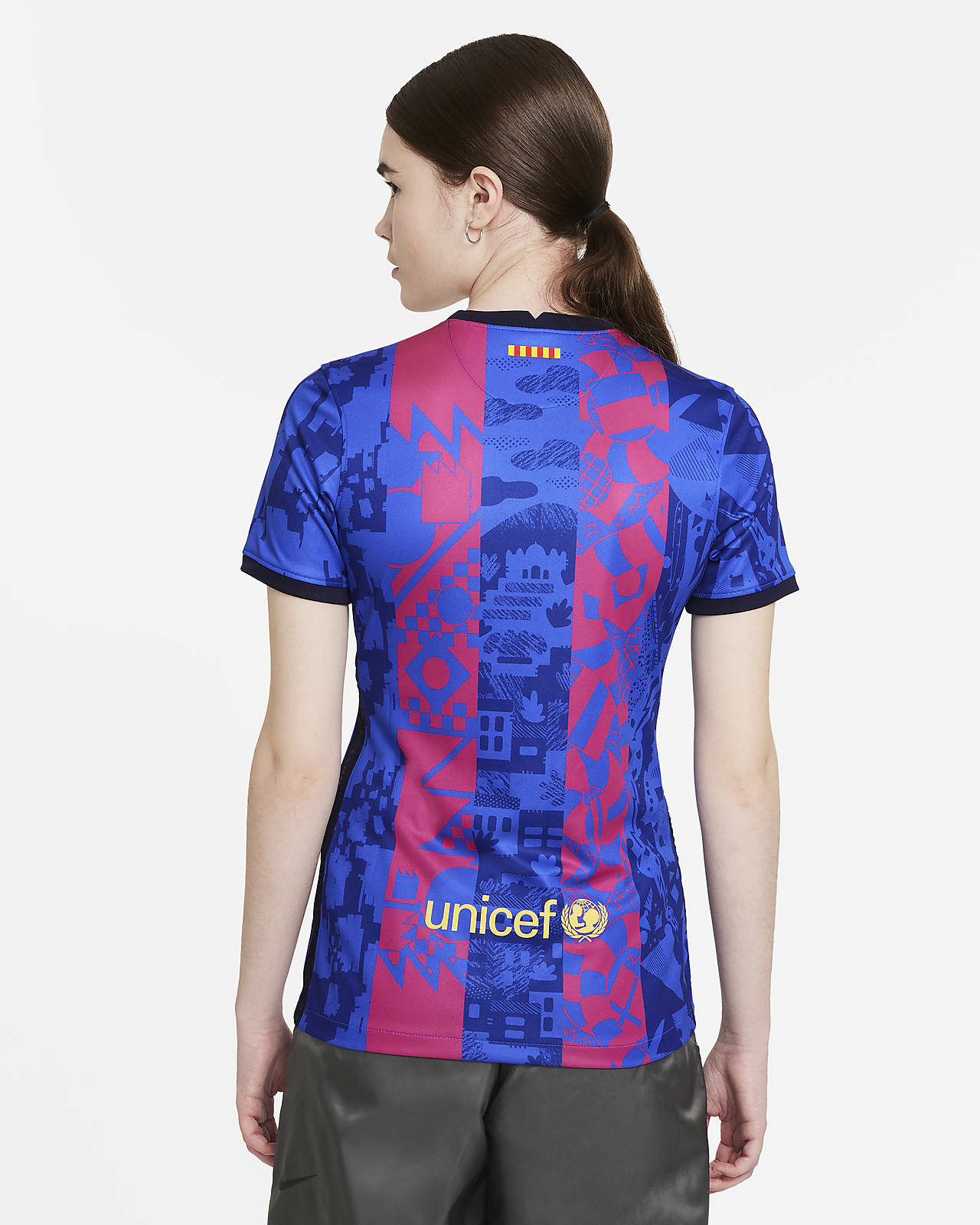 Stadium FC Barcelona Camiseta de fútbol Nike Dri-FIT ADV - Mujer. Nike ES