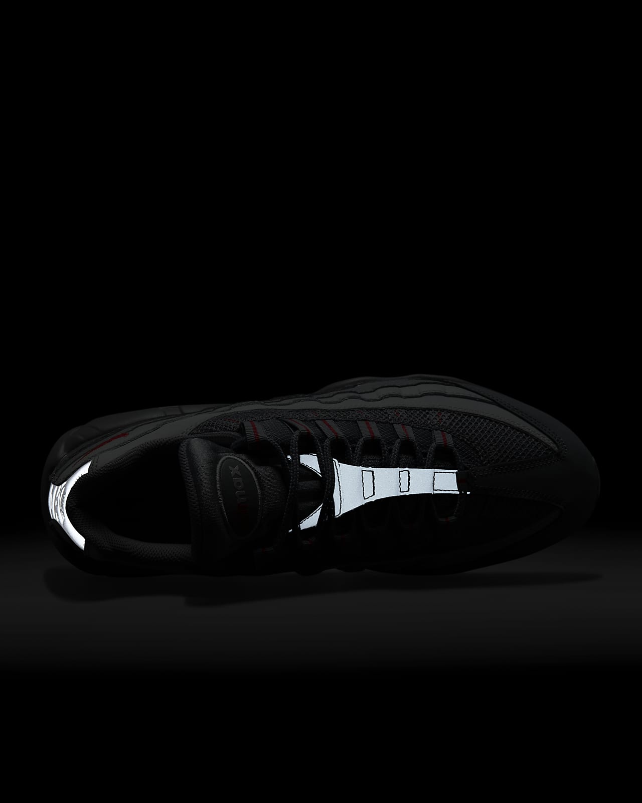 Chaussures Nike Air Max 95 Essential pour Homme. Nike LU